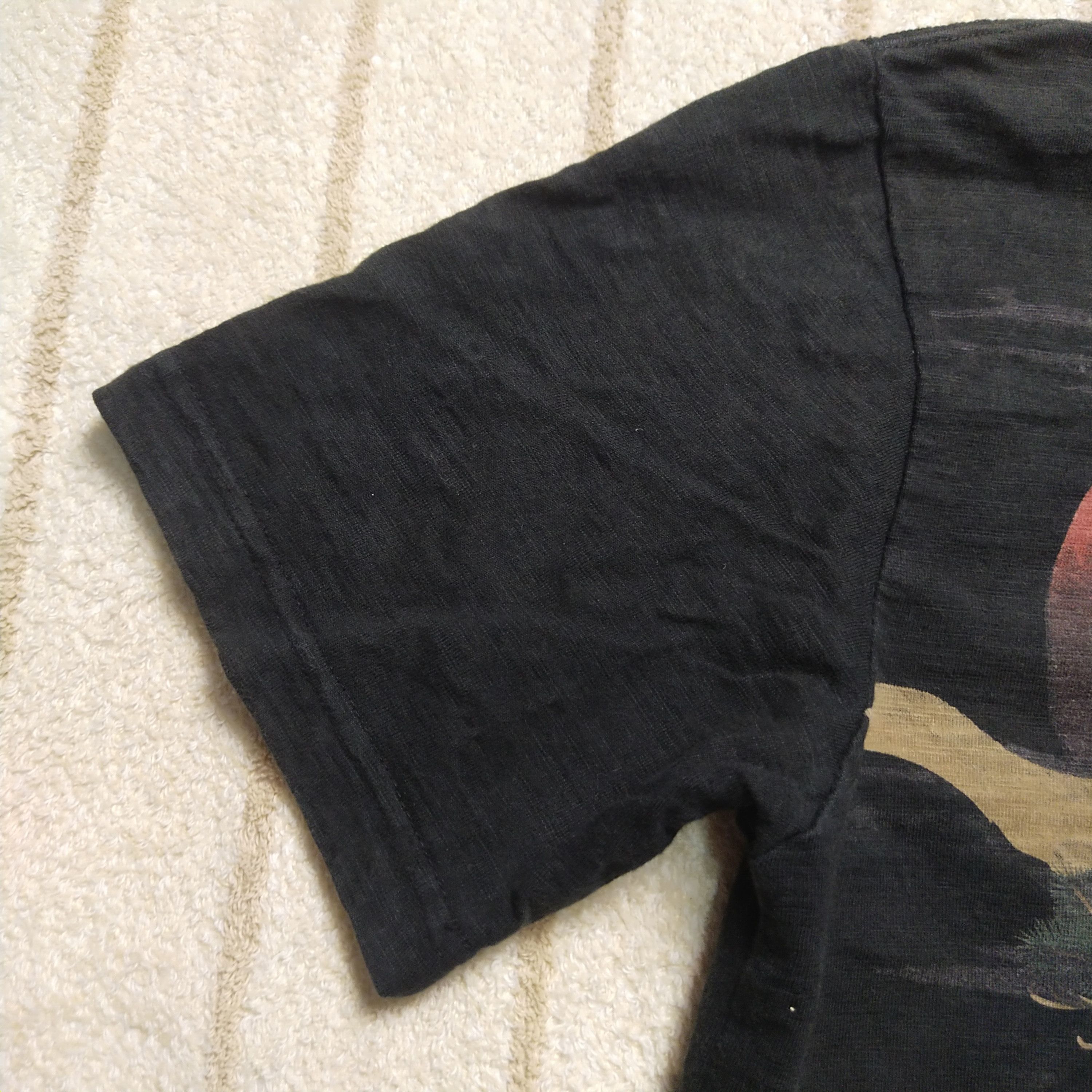 Japanese Brand × Vintage Distressed KOI fish Tee Size US M / EU 48-50 / 2 - 11 Thumbnail