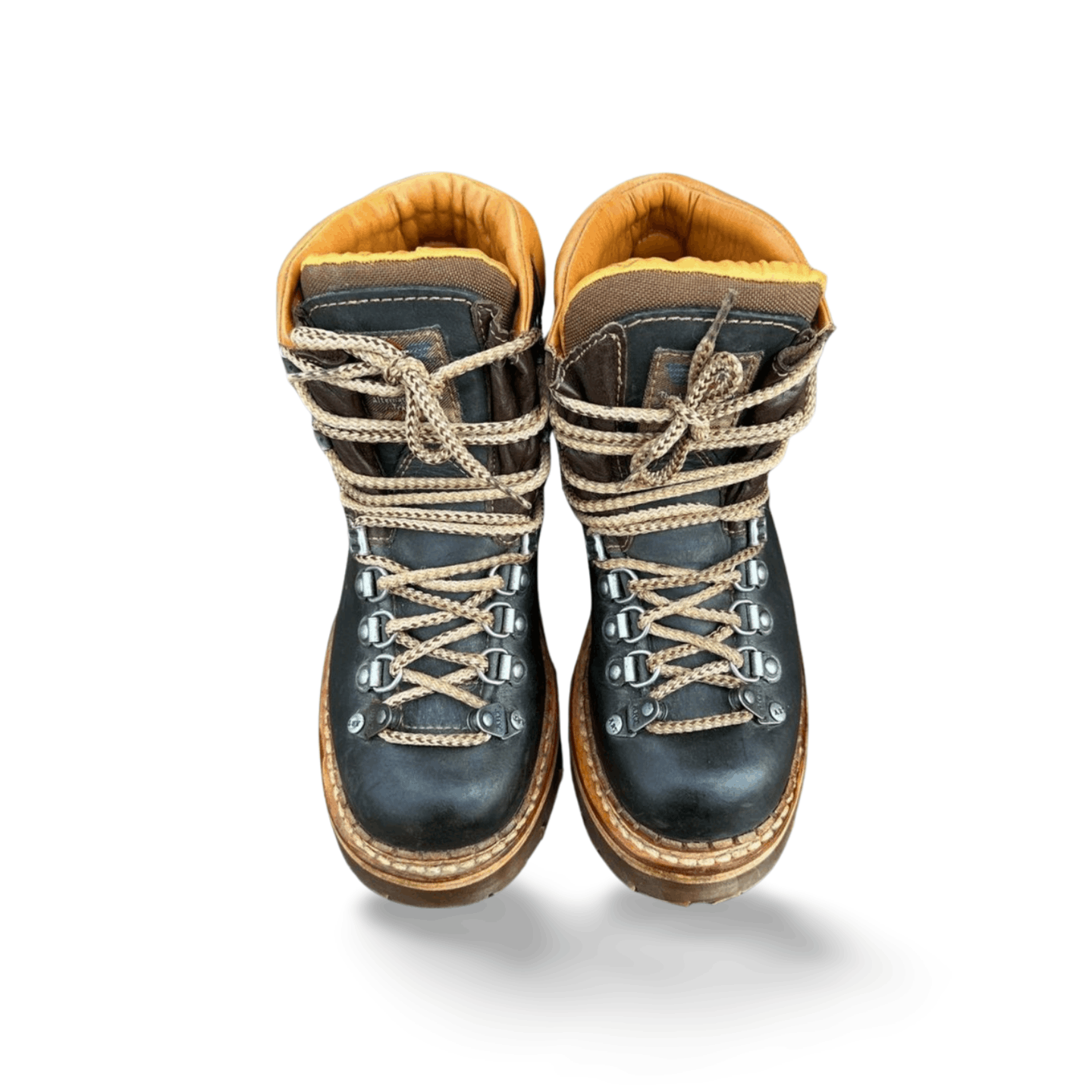 Handmade Women's Hiking Boots by A.R.T. Unworn, Size 37 EU US 5 Size US 5 / IT 35 - 3 Thumbnail