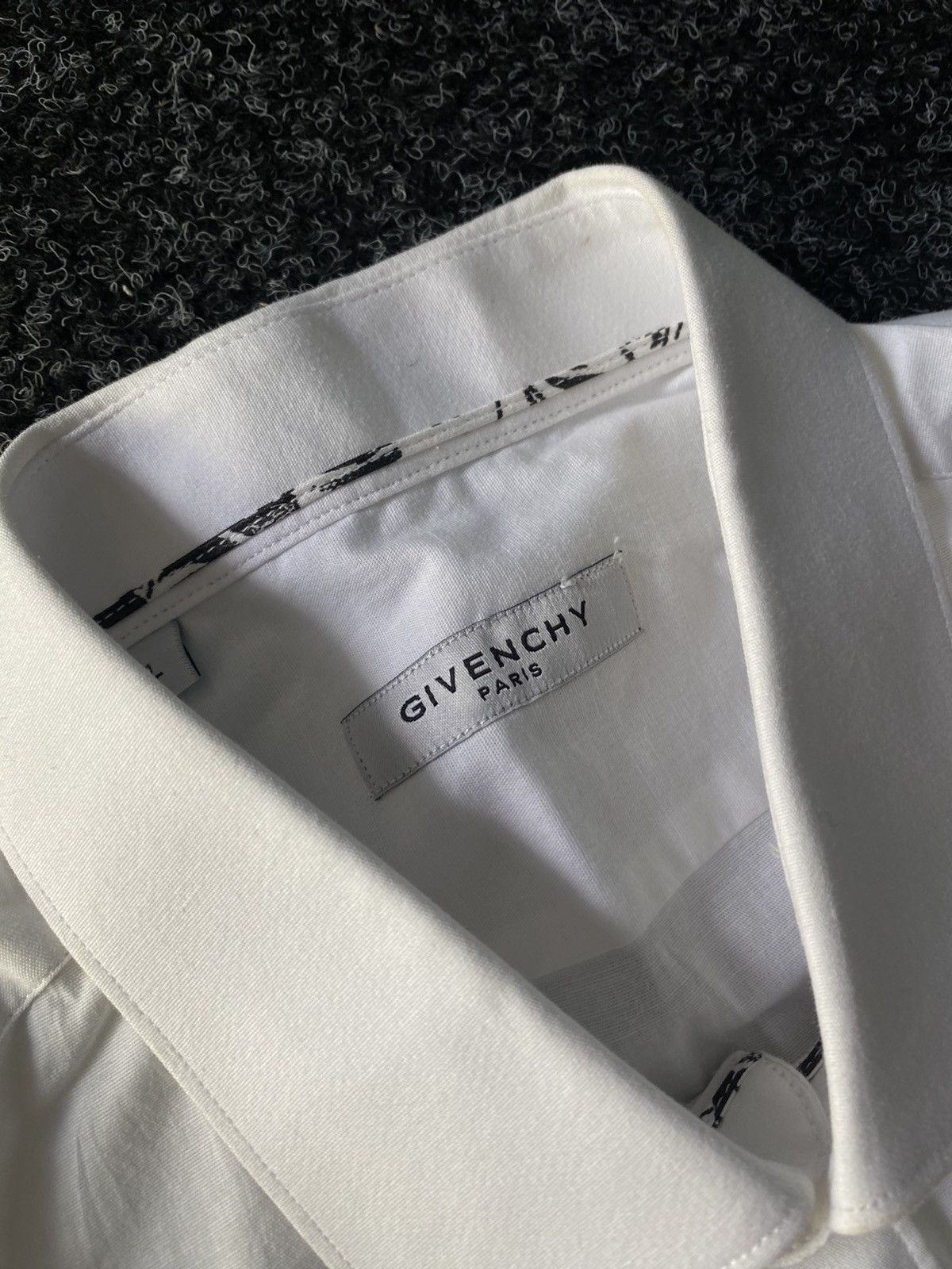 Givenchy × Vintage vintage Givenchy Shirt old money style rare basic Size US L / EU 52-54 / 3 - 6 Thumbnail