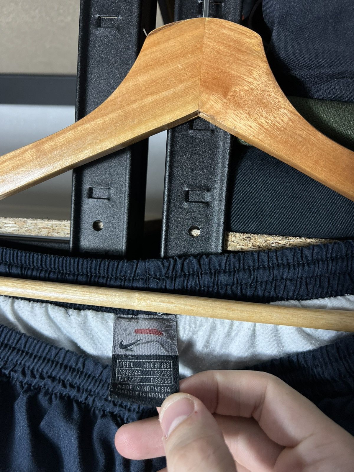 Nike 🔥 Nike Vintage Y2K Track Pants Wide Fit – Navy – Size L Size US 34 / EU 50 - 5 Thumbnail