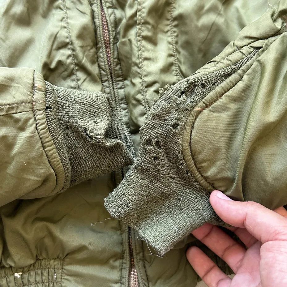 Other Vintage 70s USN Wep G8 Flight Bomber Jacket Size 42L Size US L / EU 52-54 / 3 - 3 Thumbnail
