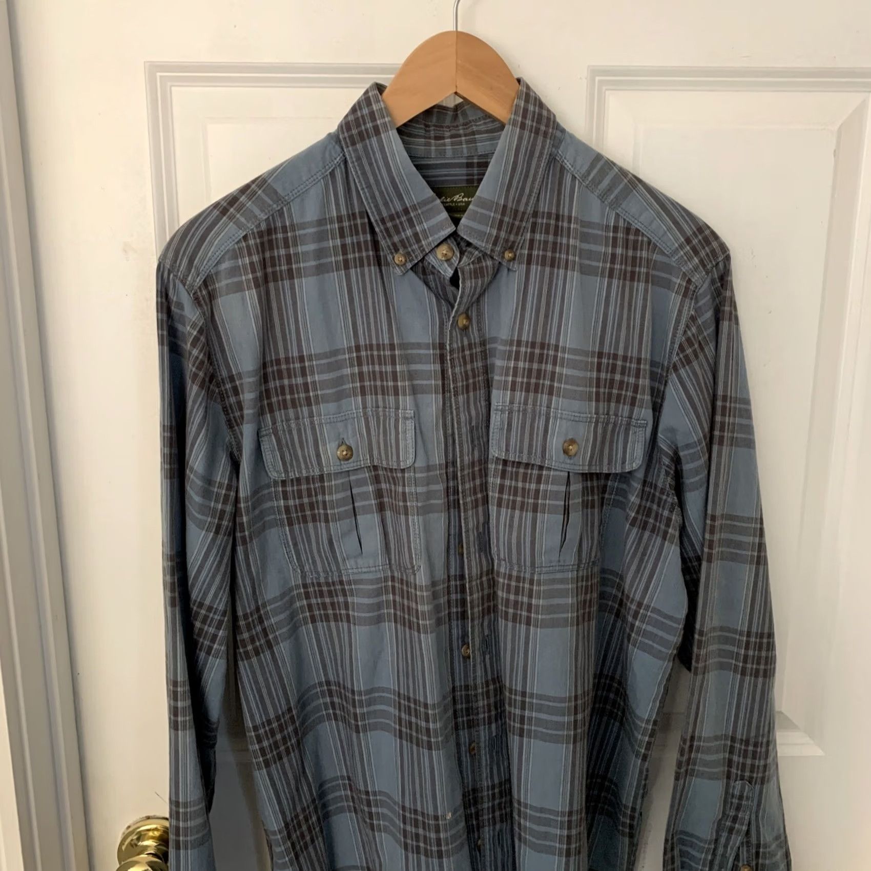 Eddie Bauer Eddie Bauer Button-Up Shirt Men Long Sleeve Plaid Blue L SZ L Mens, Button-Up, Regular, Blue Plaid, 632 Size US L / EU 52-54 / 3 - 3 Thumbnail