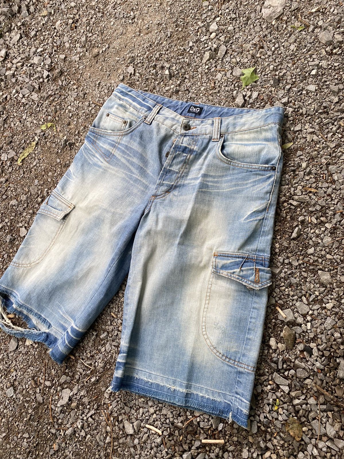 Dolce & Gabbana × Vintage Dolce&Gabbana Distressed Ultra Sports Shorts Size US 32 / EU 48 - 6 Thumbnail