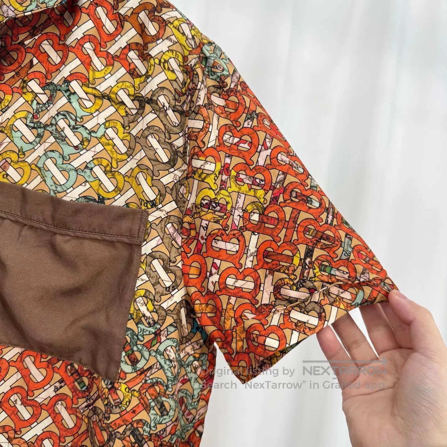 Burberry burberry colorful silk short sleeve shirt. Size XS / US 0-2 / IT 36-38 - 4 Thumbnail