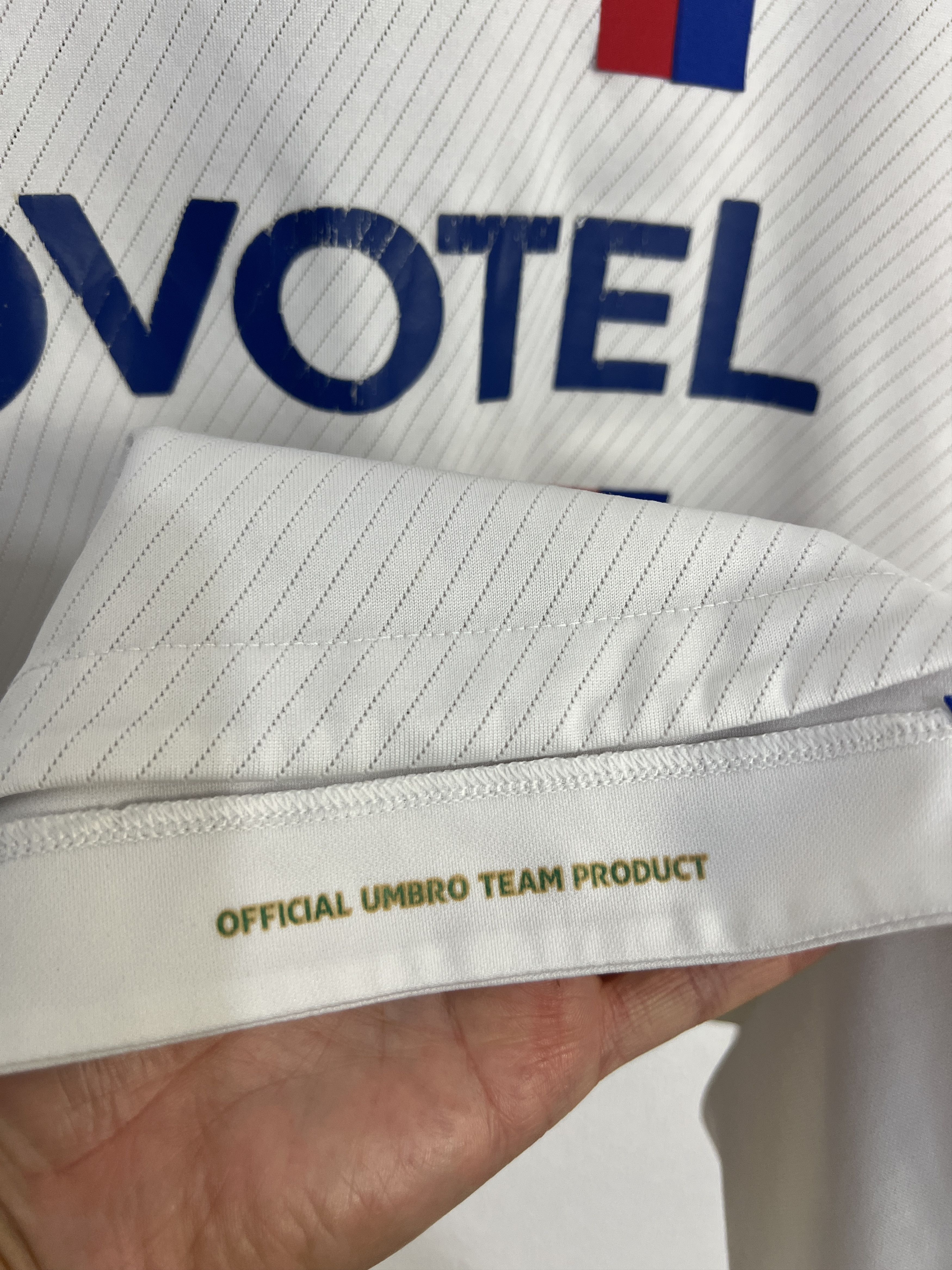 Umbro Olympique Lyonnais Home football shirt 2006 Soccer Umbro Size US L / EU 52-54 / 3 - 11 Thumbnail