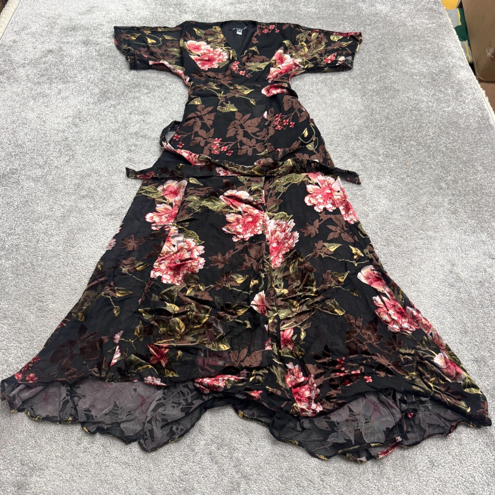 Velvet Hutch Floral Velvet Burnout Maxi Dress Women XS Multicolor V-Neck Tie Lightweight Casual Short Sleeve Party Bohemian Size XS / US 0-2 / IT 36-38 - 3 Thumbnail