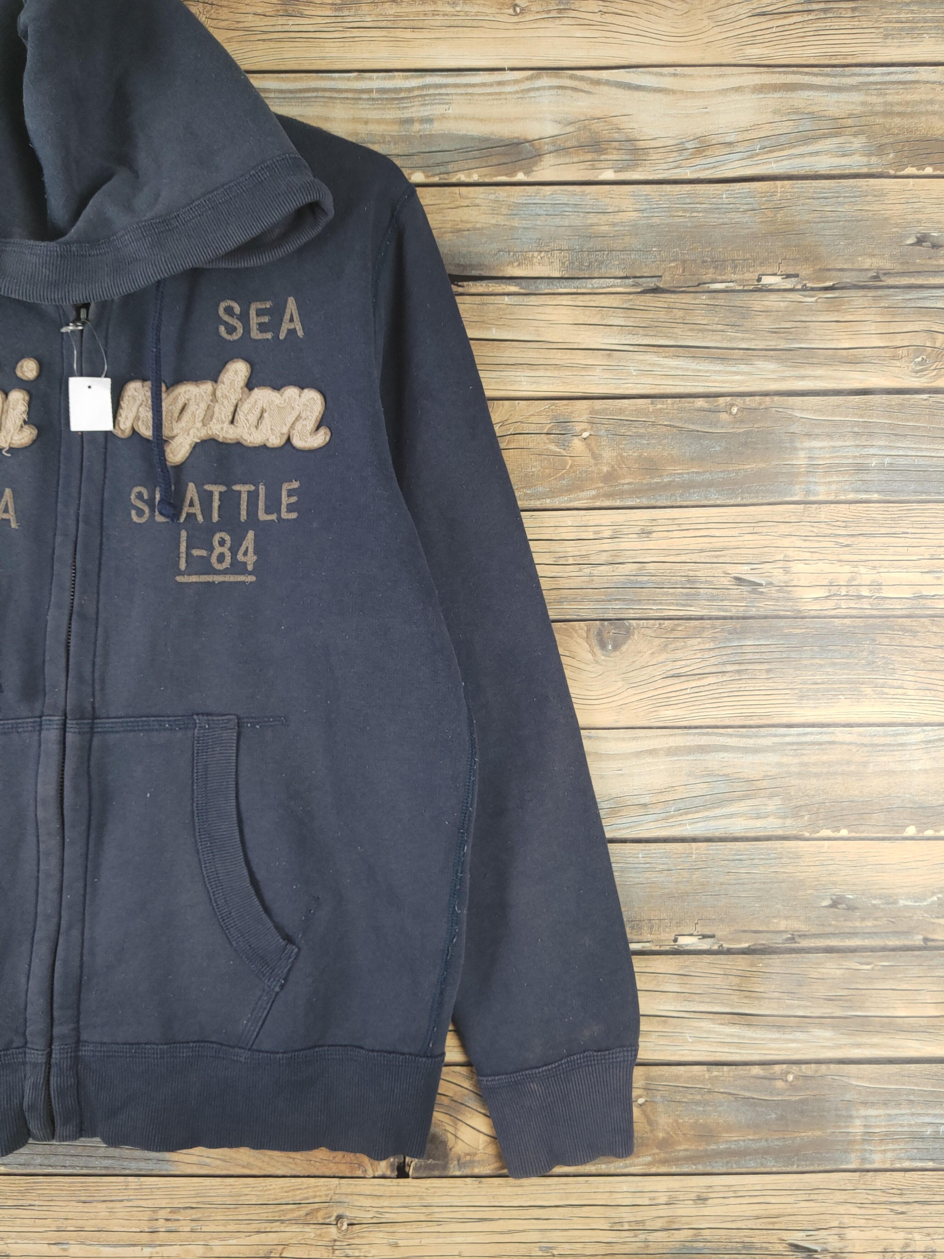 Japanese Brand × Vintage DL Back Number Navy Faded Hoodie Sweaters #824 Size US M / EU 48-50 / 2 - 7 Thumbnail