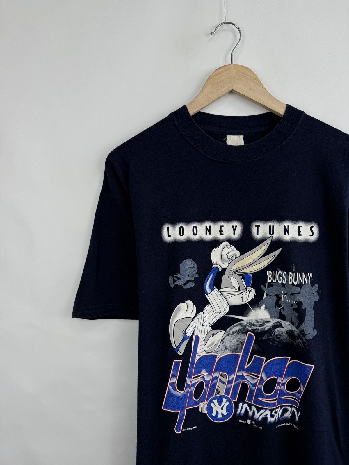 New York Yankees ⚾️ 🇺🇸 Vintage 1996 Yankees New York MLB Baseball Looney Tunes Size US M / EU 48-50 / 2 - 2 Thumbnail