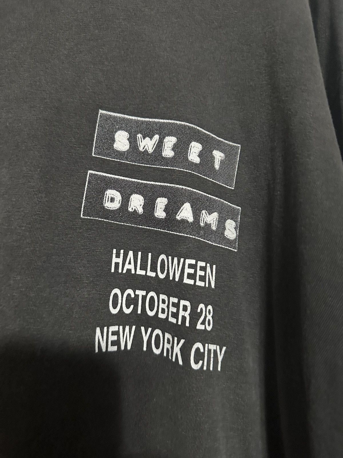 Travis Scott Travis Scott Texas Chainsaw Massacre NYC Exclusive L/S Size US L / EU 52-54 / 3 - 4 Thumbnail