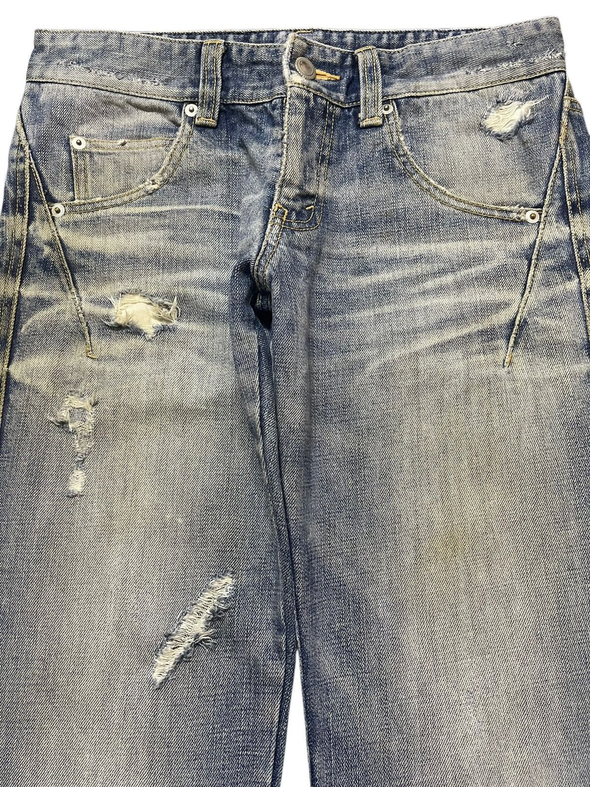 If Six Was Nine Vintage Japanese Brand Faded Wash Style Distress Flare Jeans Size US 30 / EU 46 - 3 Thumbnail