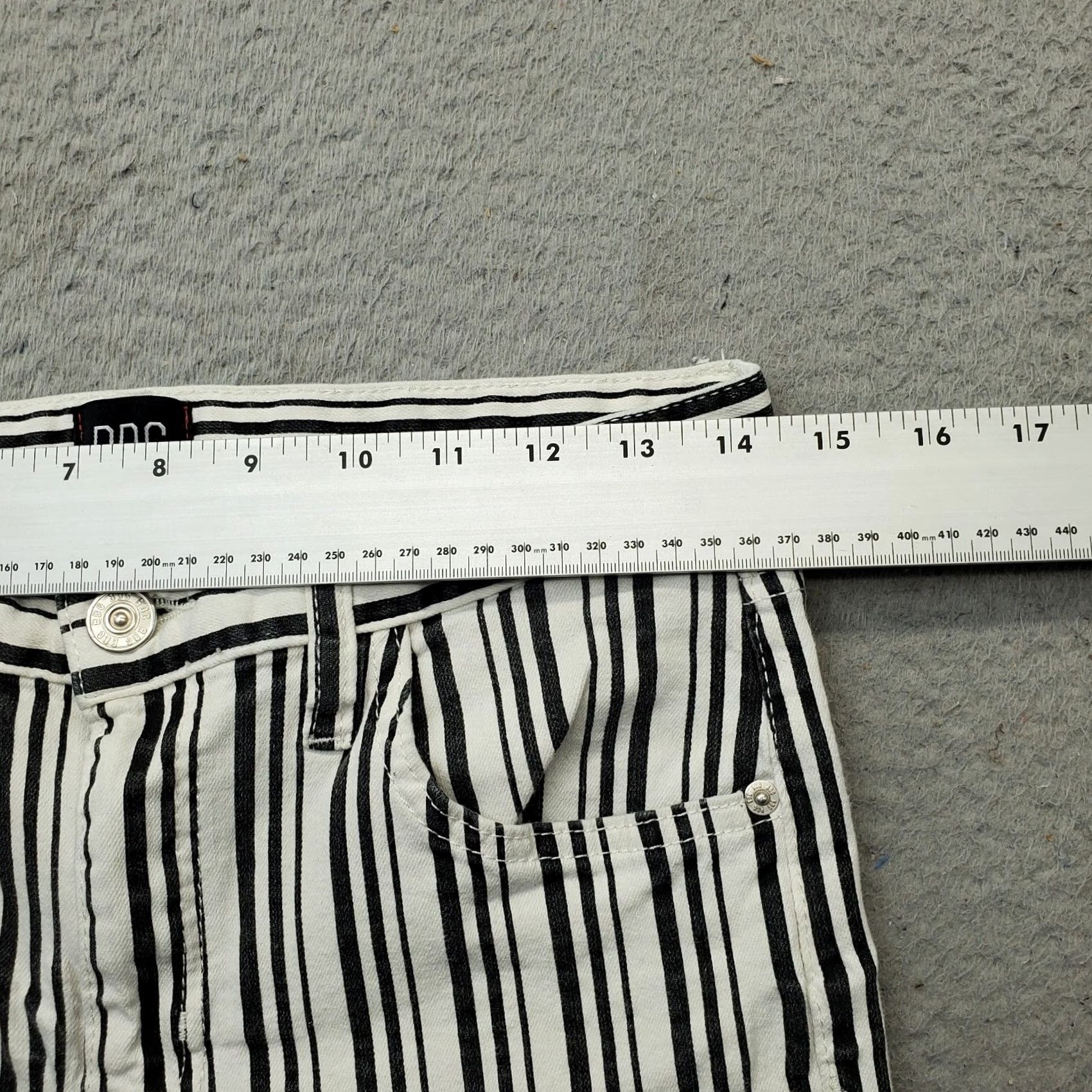 Urban Outfitters Urban Outfitters Jeans Womens Size 28 Multicolor Striped Kick Flare Pocket 5-Pocket Front Flat Women's Jeans Size 28" / US 6 / IT 42 - 5 Thumbnail