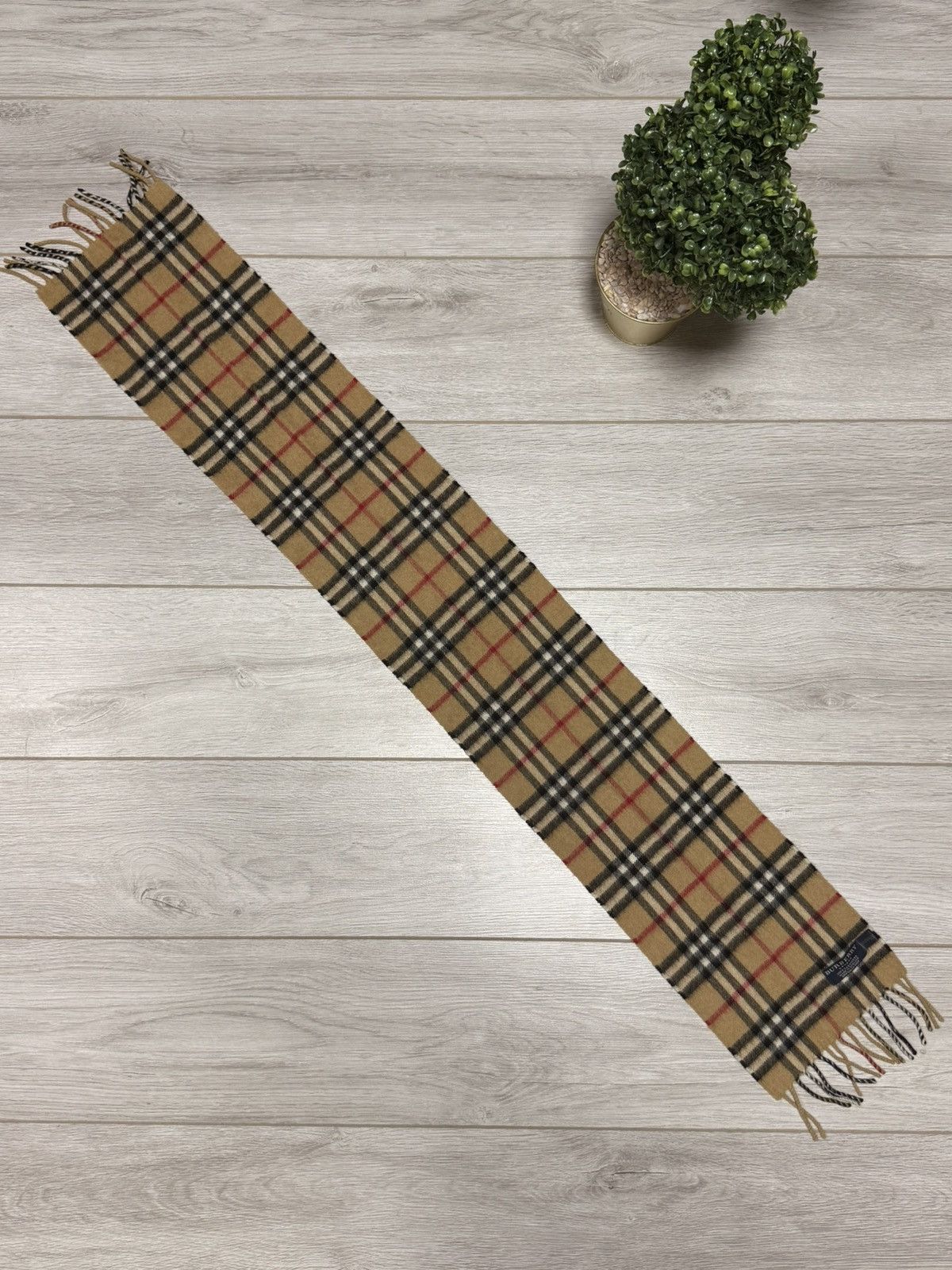 Burberry Burberry cashmere check wool scarf Size ONE SIZE - 2 Thumbnail