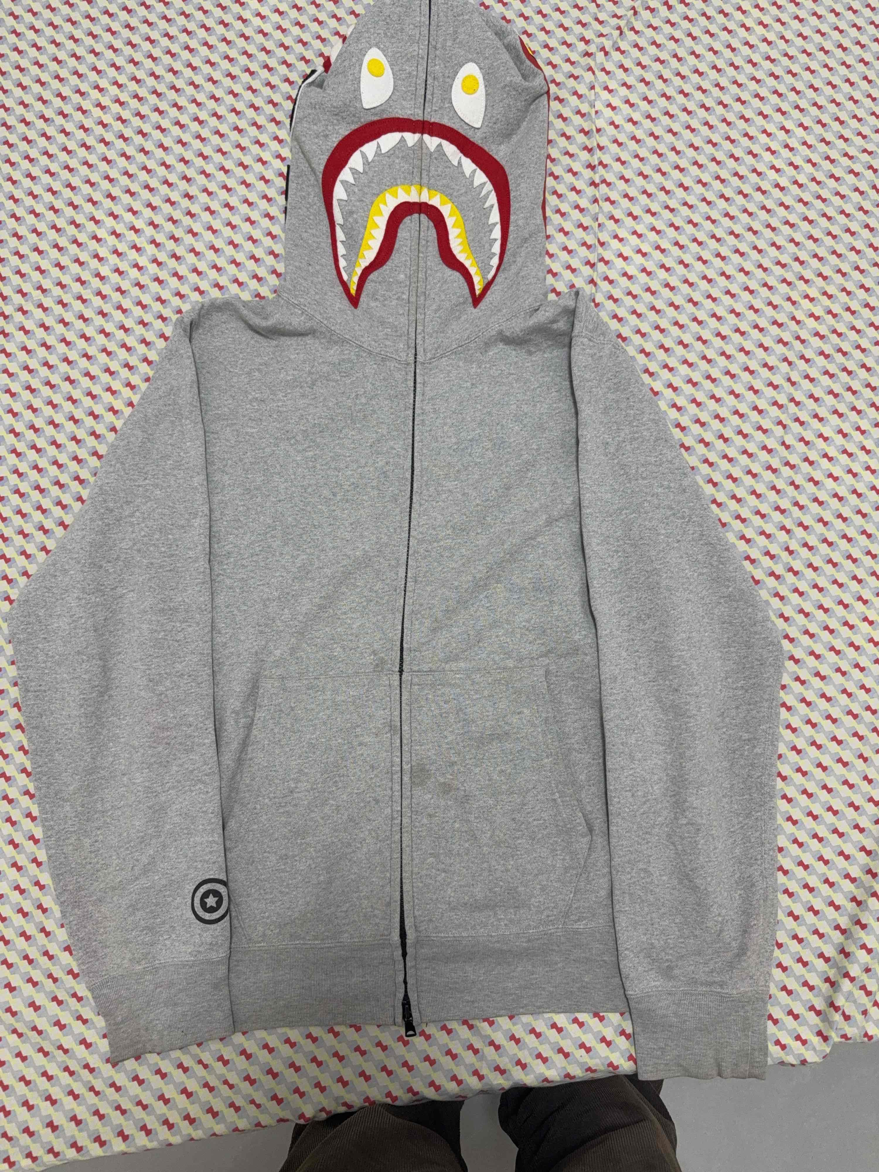 Bape A Bathing Ape Shark Full Zip Hoodie Size L Size US L / EU 52-54 / 3 - 1 Thumbnail