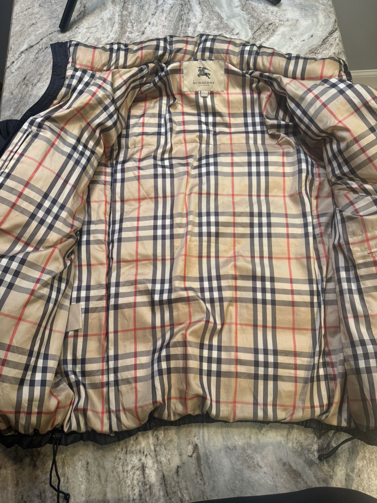 Burberry Vintage burberry puffer Size US L / EU 52-54 / 3 - 2 Thumbnail