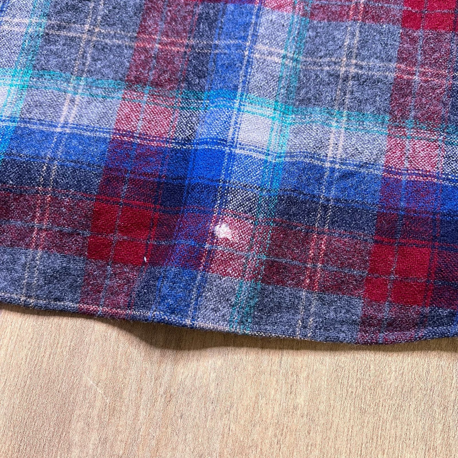 Pendleton Vintage Pendleton Wool Flannel Shirt USA Plaid XL Distress Size US XL / EU 56 / 4 - 8 Thumbnail