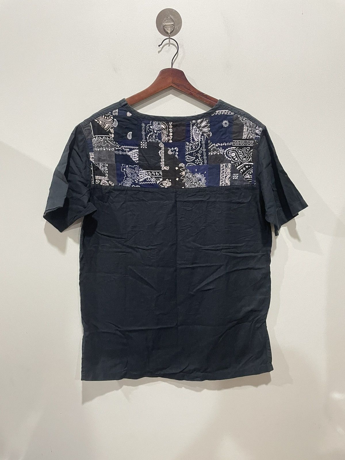 Children of the Discordance paisley Tshirt