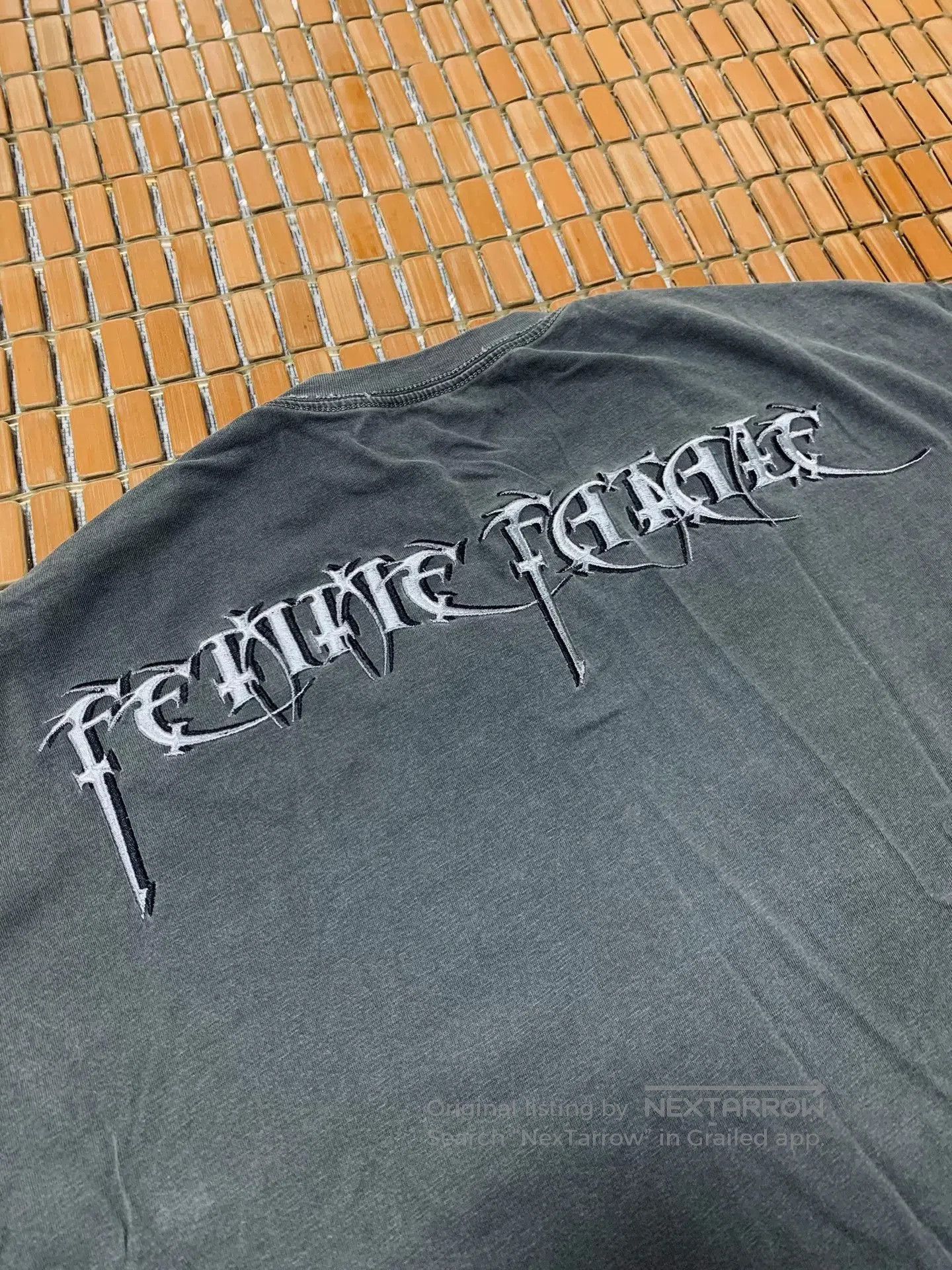 Balenciaga Balenciaga Washed Sanskrit Embroidery Tee. Size US S / EU 44-46 / 1 - 1 Thumbnail