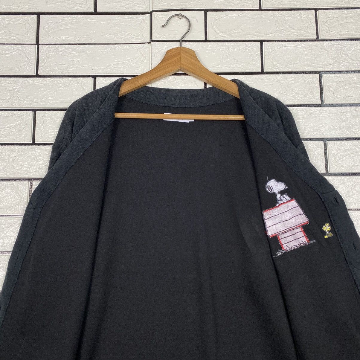Japanese Brand Vintage Cardigan Button Jacket Snoopy Peanuts Big Logo Size US M / EU 48-50 / 2 - 15 Thumbnail
