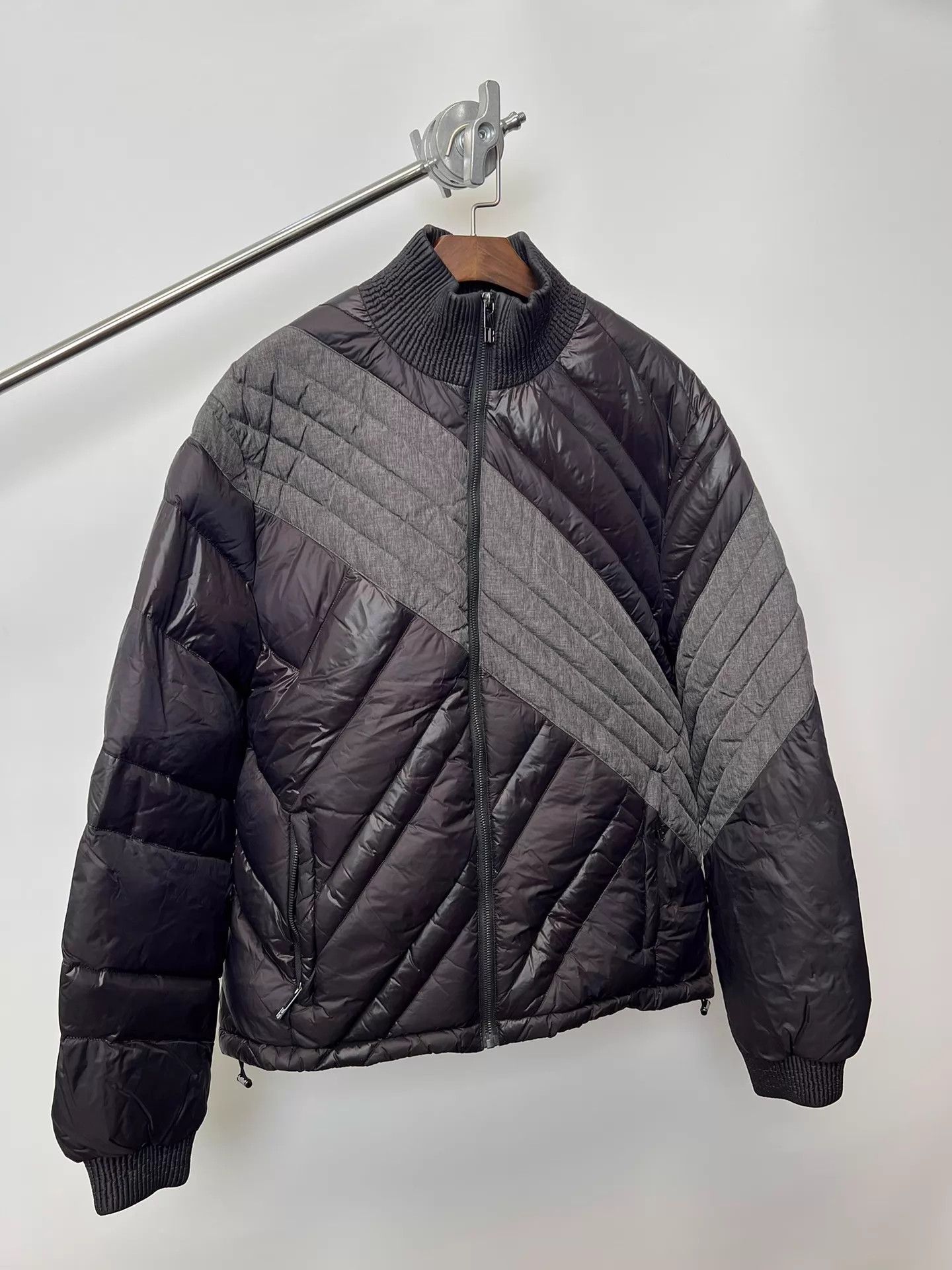 Dirk Bikkembergs Dirk Bikkembergs Panelled Diagonal Ribbed Down Jacket Size US L / EU 52-54 / 3 - 2 Thumbnail