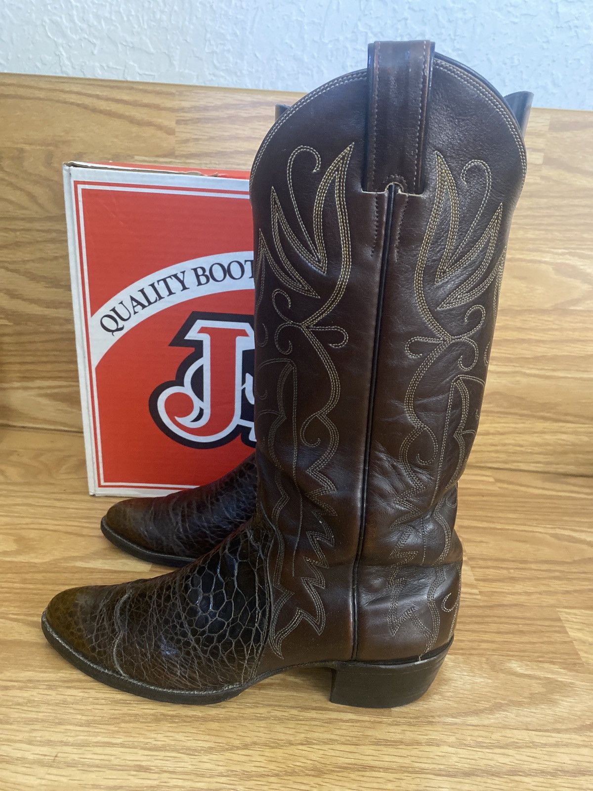 Justin Boots Justin 1979 Cowboy Boots Pre-Ban Brown Sea Turtle Print 9 B Size US 9 / EU 42 - 6 Thumbnail