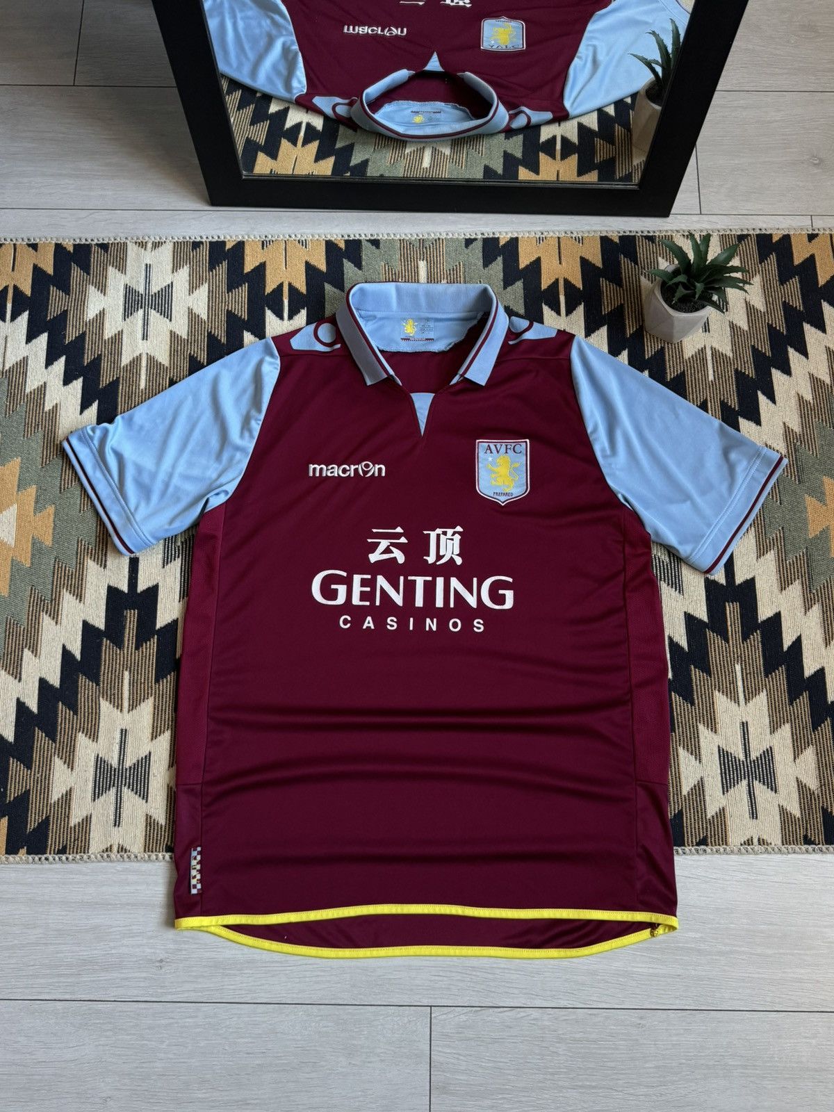 Macron Vintage Macron Aston Villa 2012/13 Soccer Blockcore Jersey Size US XL / EU 56 / 4 - 1 Thumbnail