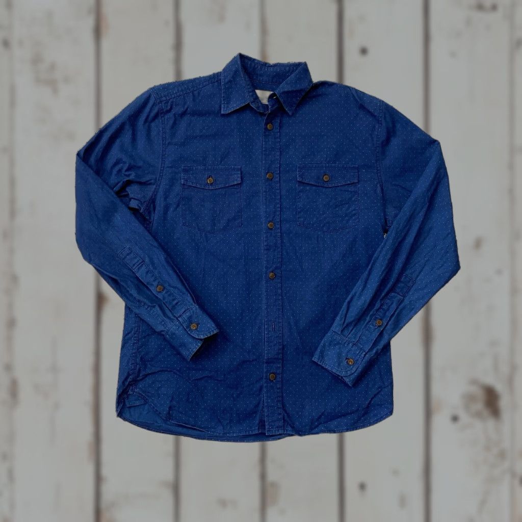 Marine Layer Marine Layer Shirt Mens Medium Blue Long Sleeve Button-Down Button-Up Solid Casual Hawaiian Missing Button Size US M / EU 48-50 / 2 - 1 Thumbnail
