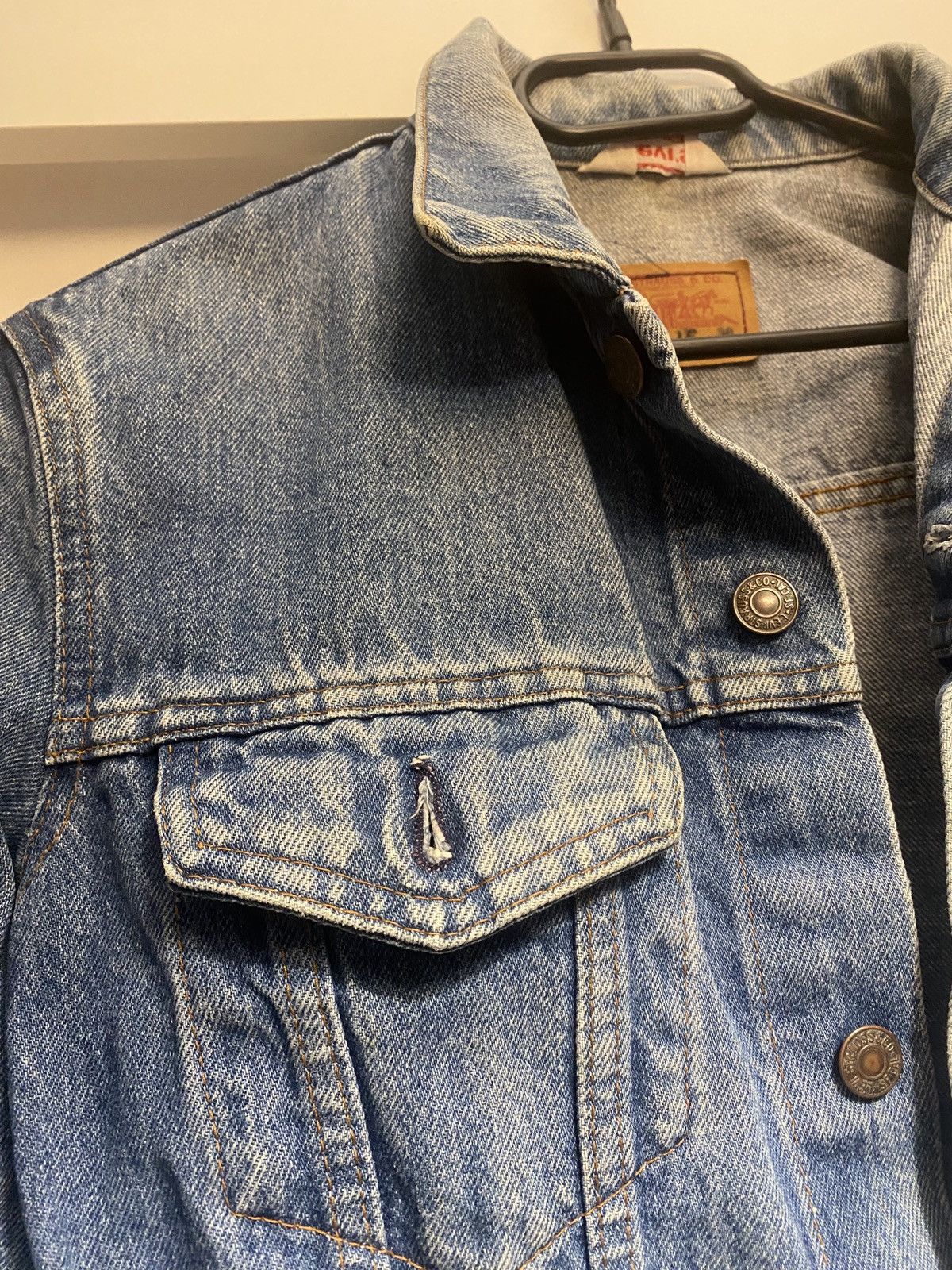 Levi's Vintage Clothing Levi's Vintage Trucker Jacket 70506 Made in France 80s Size US M / EU 48-50 / 2 - 9 Thumbnail
