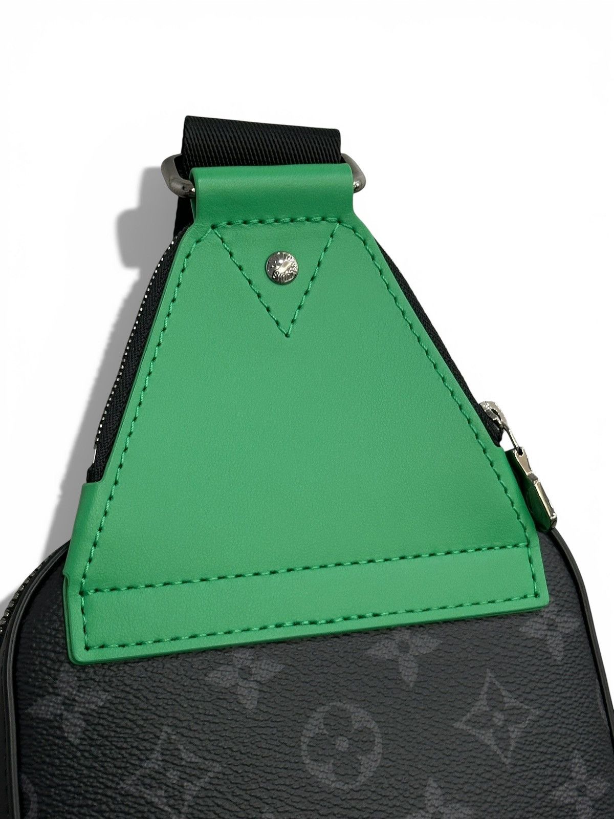 Louis Vuitton Louis Vuitton Avenue Slingbag PM Size ONE SIZE - 6 Thumbnail