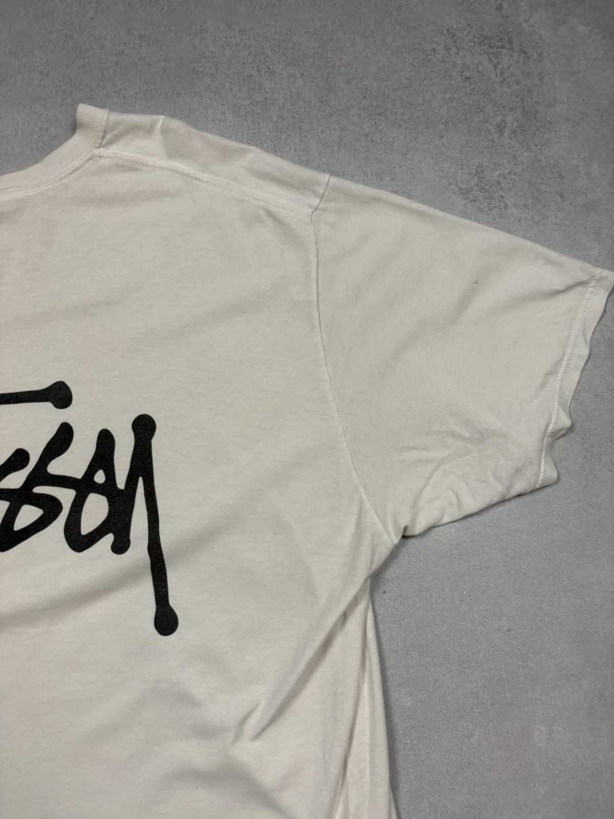 Stussy Vintage Stussy Big Logo Back Print T-Shirt Y2K Streetwear Size US XL / EU 56 / 4 - 4 Thumbnail