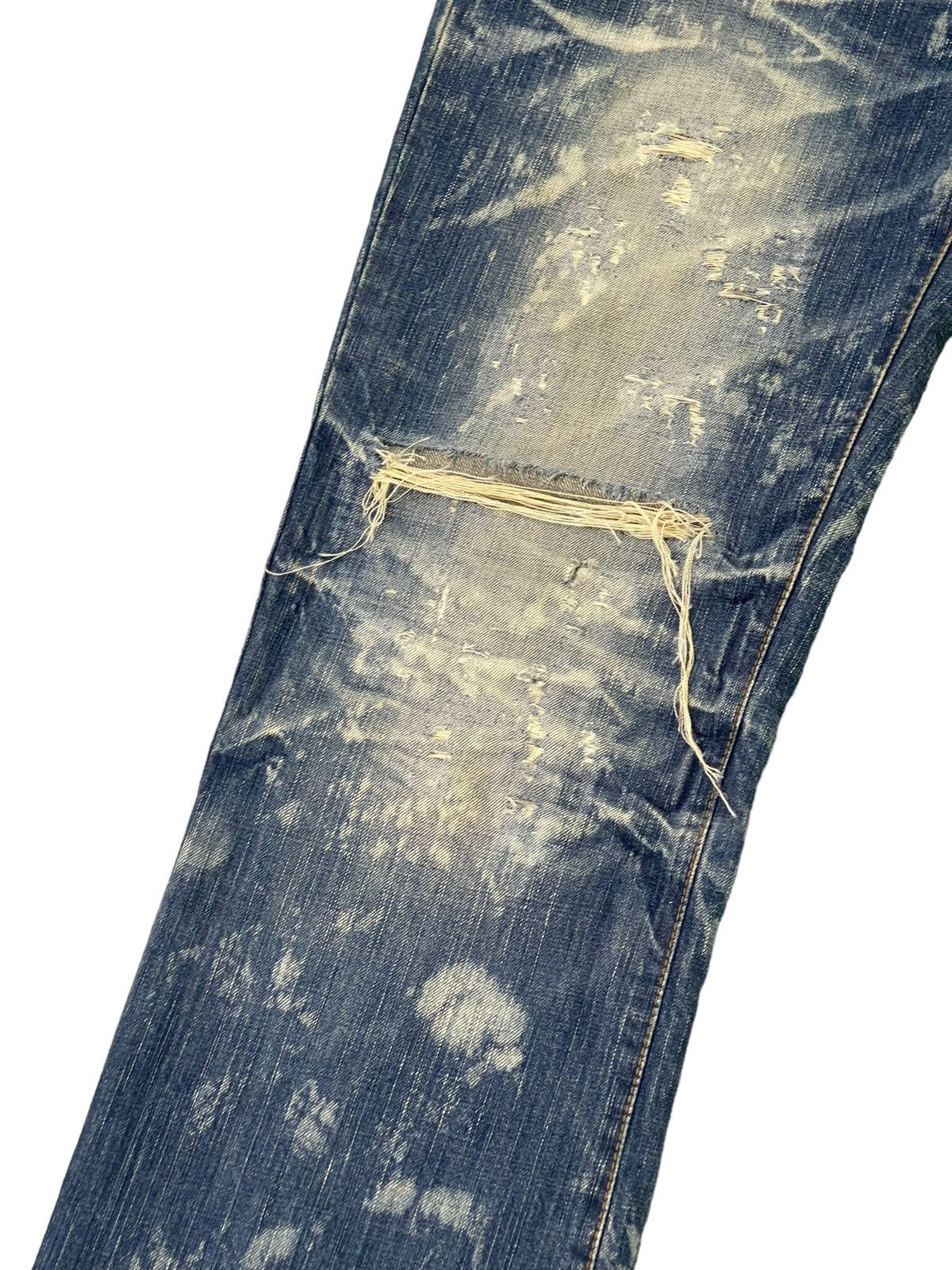 Japanese Brand Distress Thrash Acid Wash Oniarai Denim Regular Fit 7🟦4 Size US 35 - 6 Thumbnail
