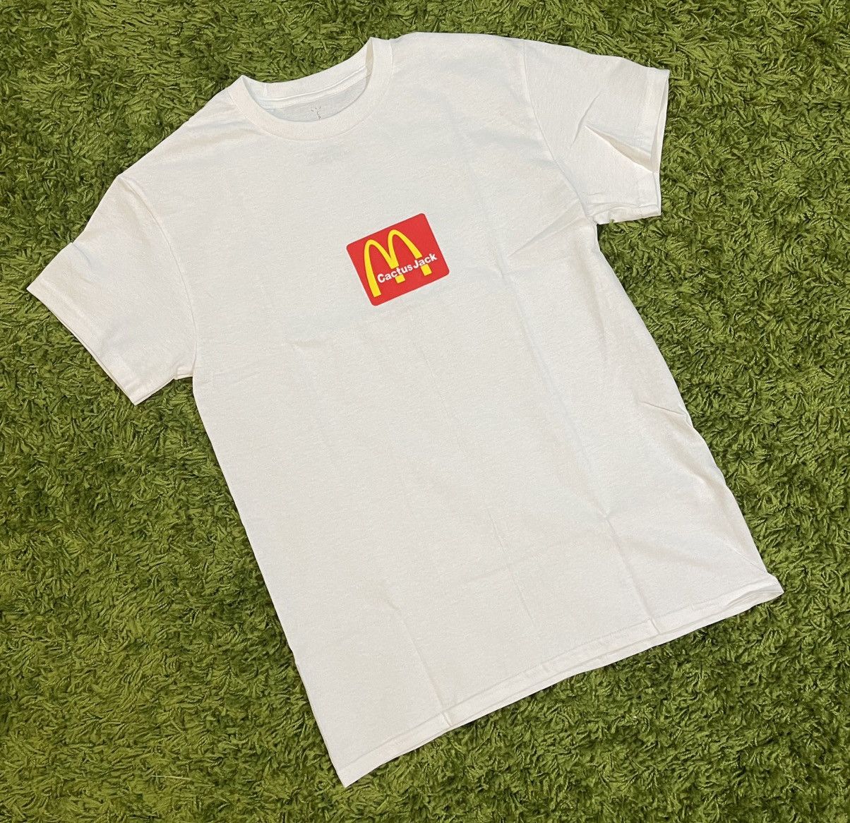 Travis Scott Cactus Jack x McDonald’s Tee Size Medium