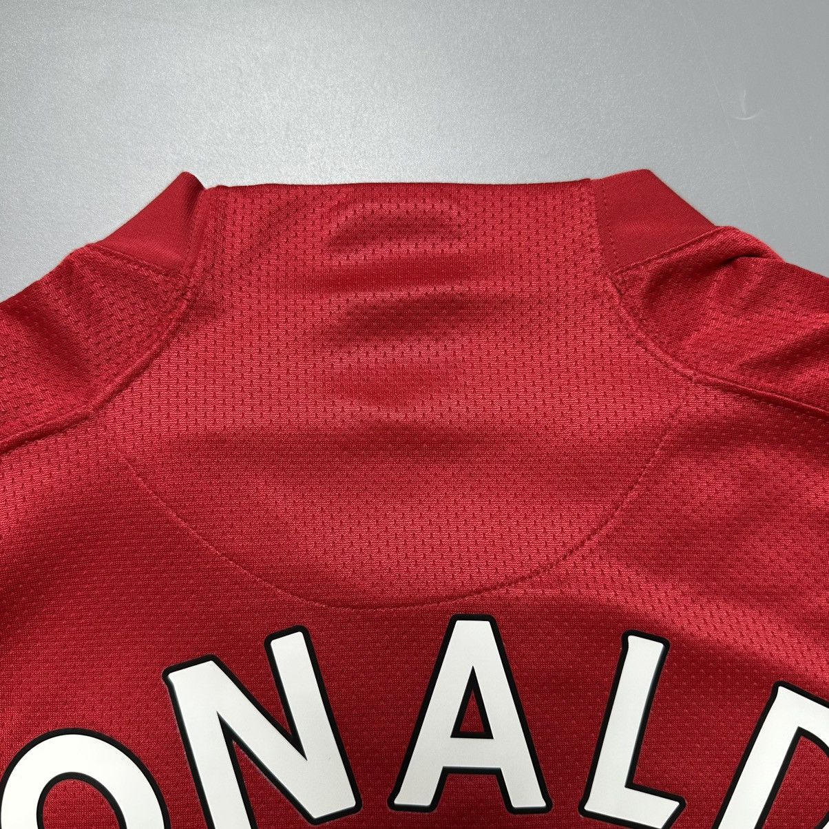Nike MAN UNITED NIKE 2007/2008 FOOTBALL HOME JERSEY #7 RONALDO Size US XL / EU 56 / 4 - 12 Thumbnail