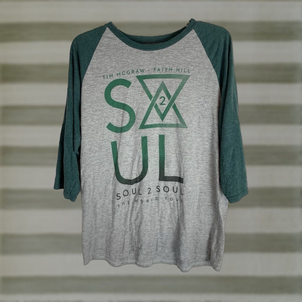 Vintage Tim McGraw & Faith Hill Soul 2 Soul World Tour 2017 Men's L T-Shirt Green Cotton Crew Neck Short Sleeve Graphic Print Solid Vintage? No Size US L / EU 52-54 / 3 - 1 Thumbnail