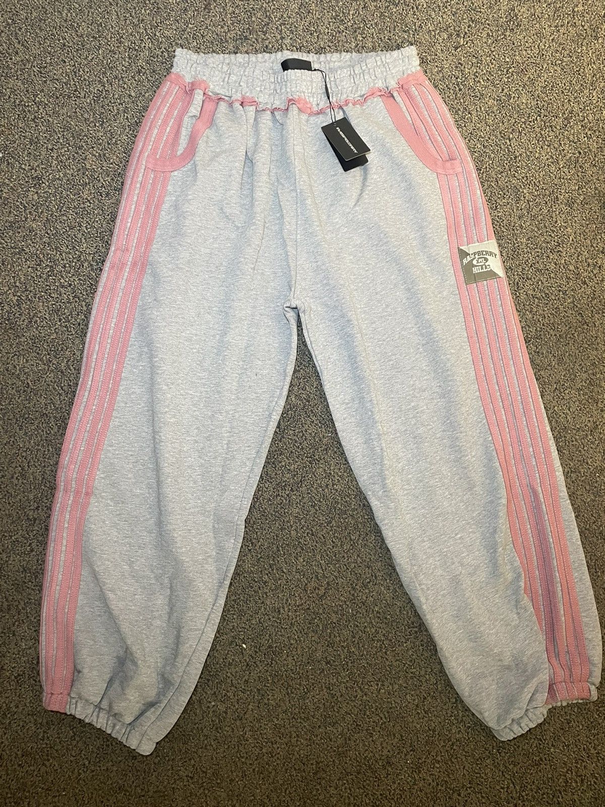 The GV Gallery Gv Gallery Raspberry Hills Aunt Cathy Sweatpants Size US 36 / EU 52 - 4 Thumbnail