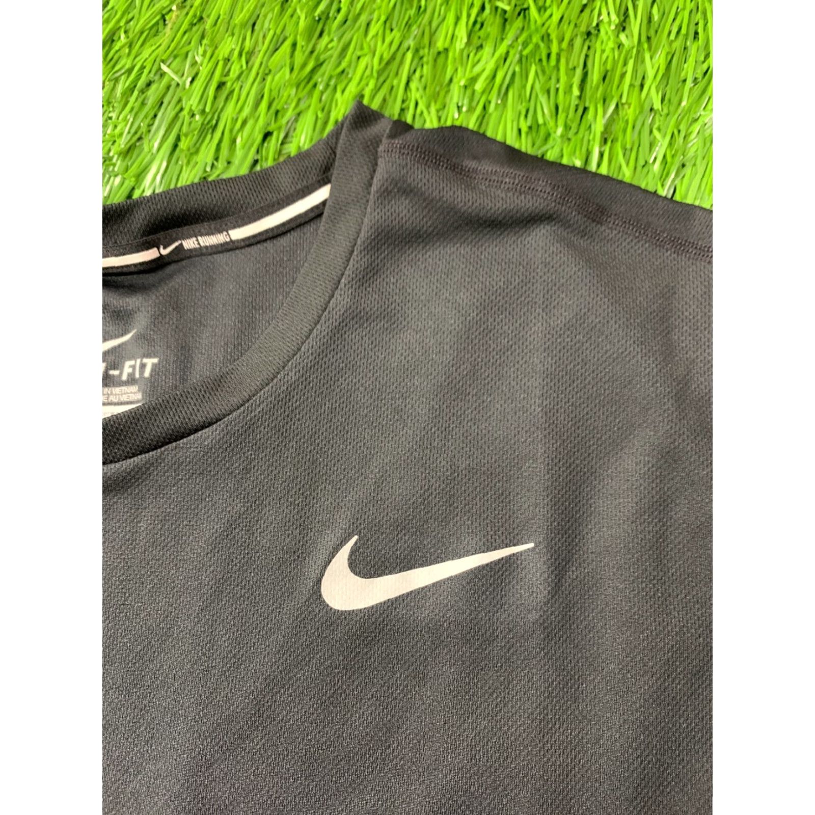 Nike Nike Racer Running Dri-Fit 2015 Original Training Run Men Shirt Jersey XXL Black Short Sleeve Crew Neck 100% Polyester Sports Tee Mens Size US XXL / EU 58 / 5 - 3 Thumbnail