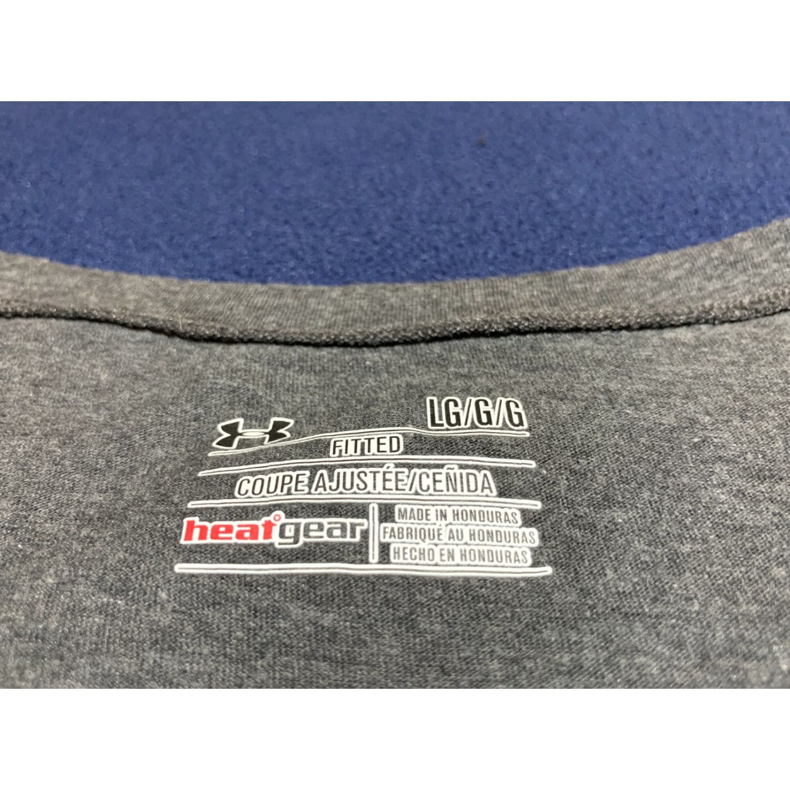 Under Armour VINTAGE Under Armour Women's V-Neck Tee, RACE YA, Heat Gear, XL, Gray, Cross Training Activewear Size ONE SIZE - 3 Thumbnail
