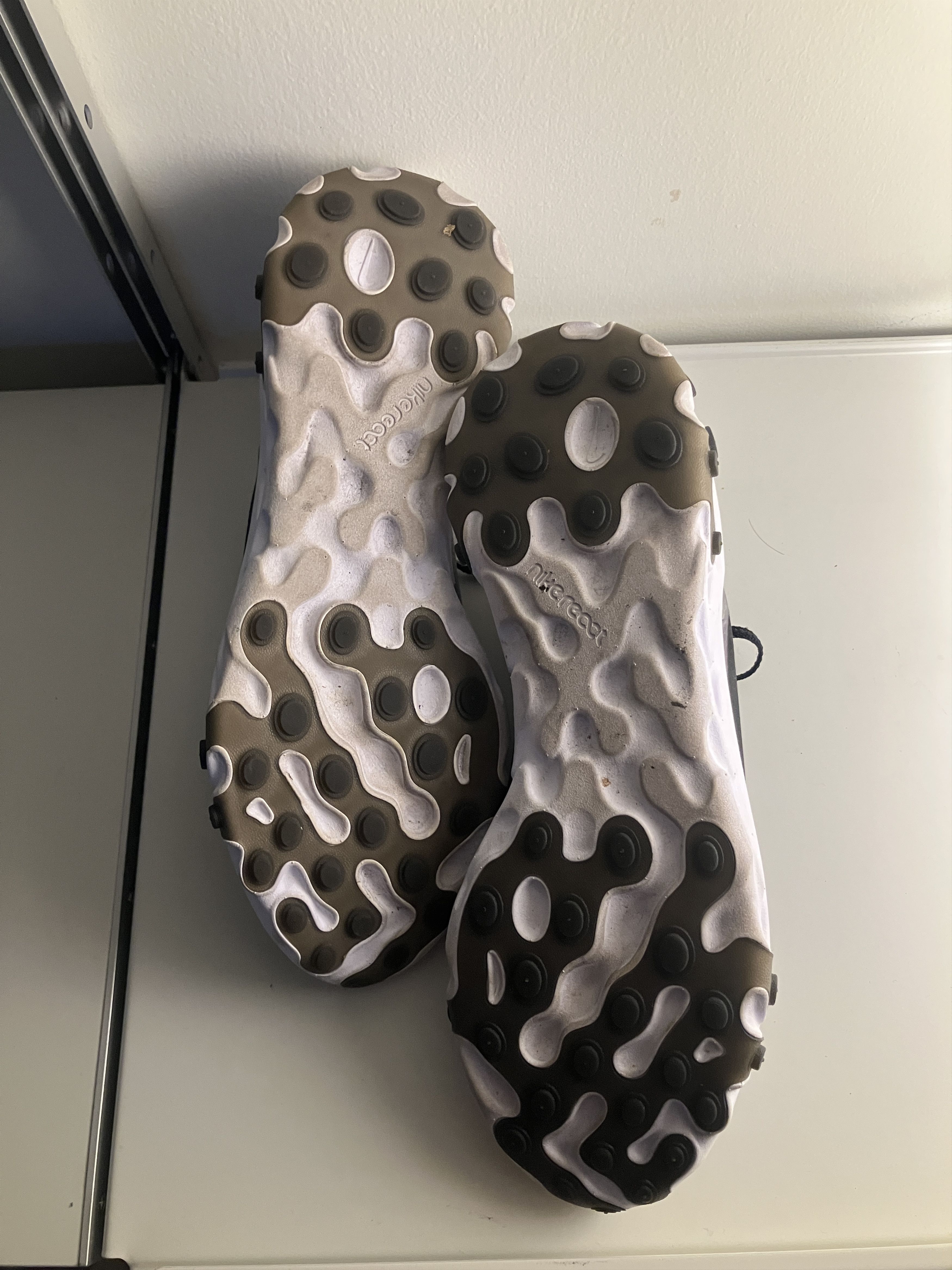 Nike NIKE REACT ELEMENT 87 'ANTHRACITE Size US 9.5 / EU 42-43 - 4 Thumbnail