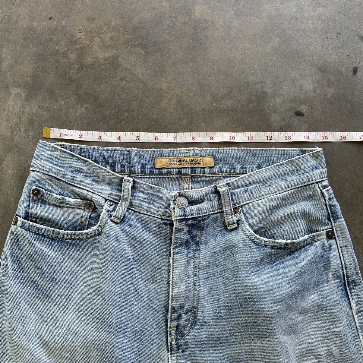 Japanese Brand Vintage Japanese Distressed Faded Denim Jean Pant W30 Size US 30 / EU 46 - 8 Thumbnail