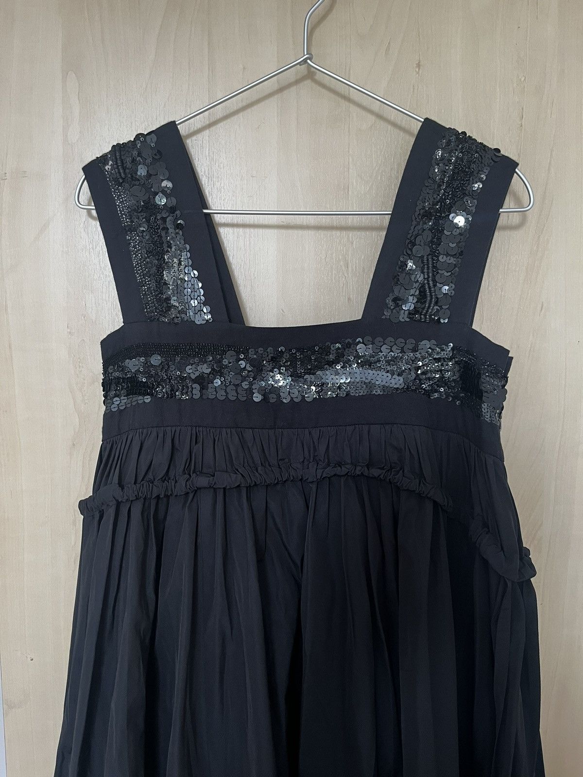 Dries Van Noten Dries van Noten Dress with Sequin detail Size S / US 4 / IT 40 - 4 Thumbnail