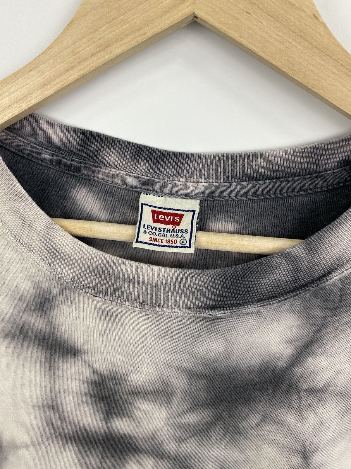 Levi's Vintage 90s Levi’s Black jeans rare retro t-shirt Y2K Size US XL / EU 56 / 4 - 5 Thumbnail