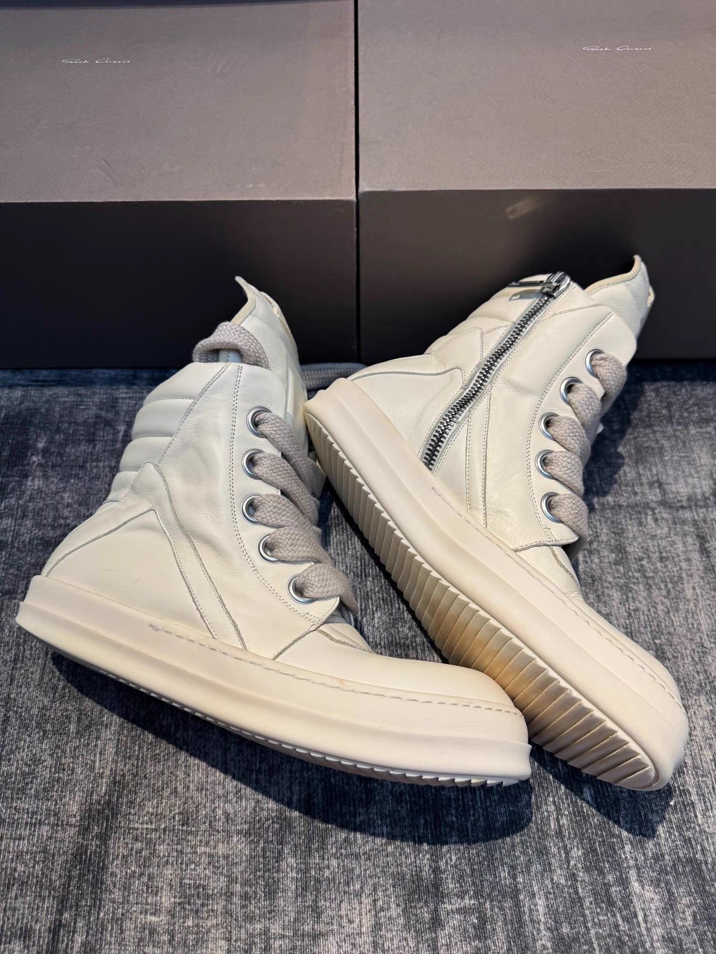 Rick Owens Rick Owens Mainline White Reverse Triangle with Thick Laces Size US 9 / EU 42 - 3 Thumbnail