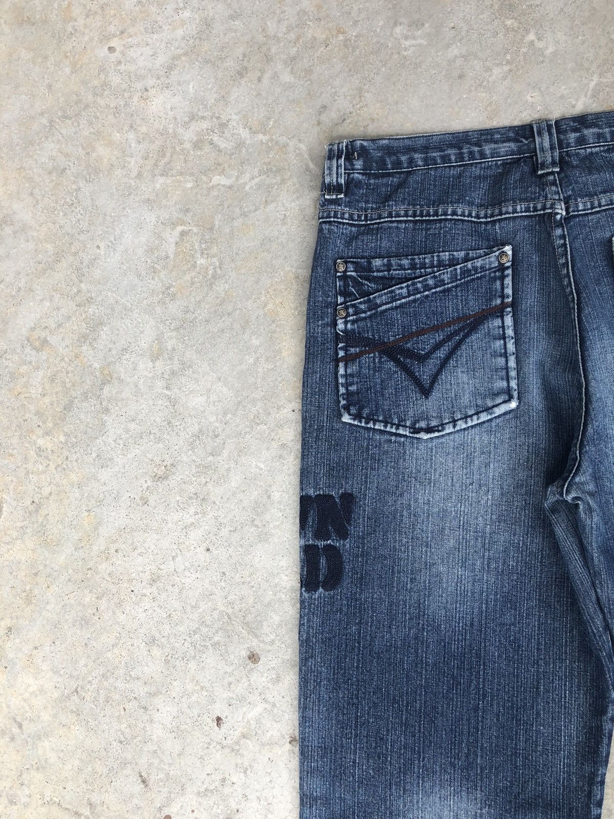 Japanese Brand Skulls Download Embroidered Jeans Baggy Jeans Hip Hop Size US 34 / EU 50 - 9 Thumbnail