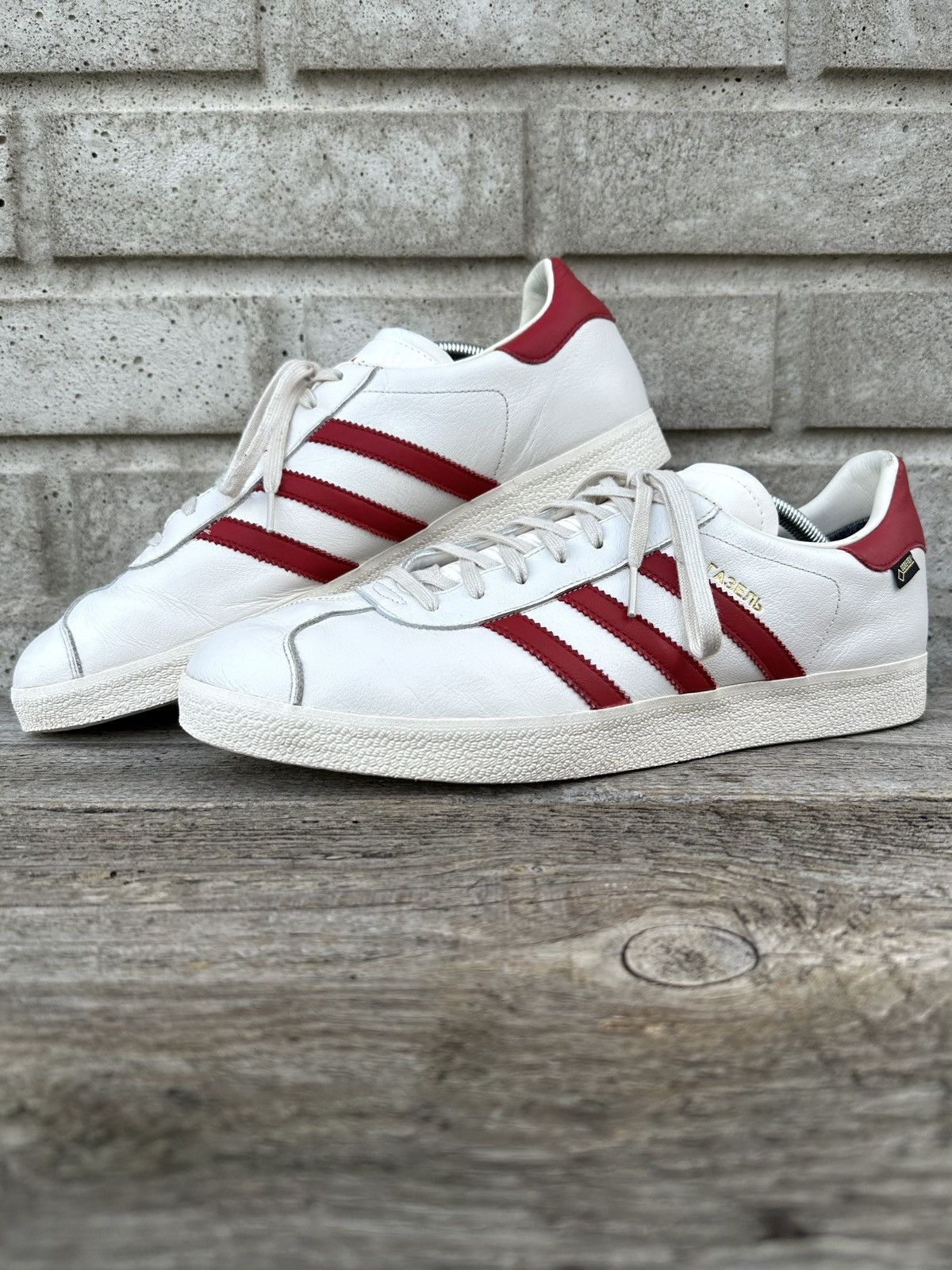 Adidas Moskva Gtx Gazelle Moskva Adidas Moskva White Power Red Gtx