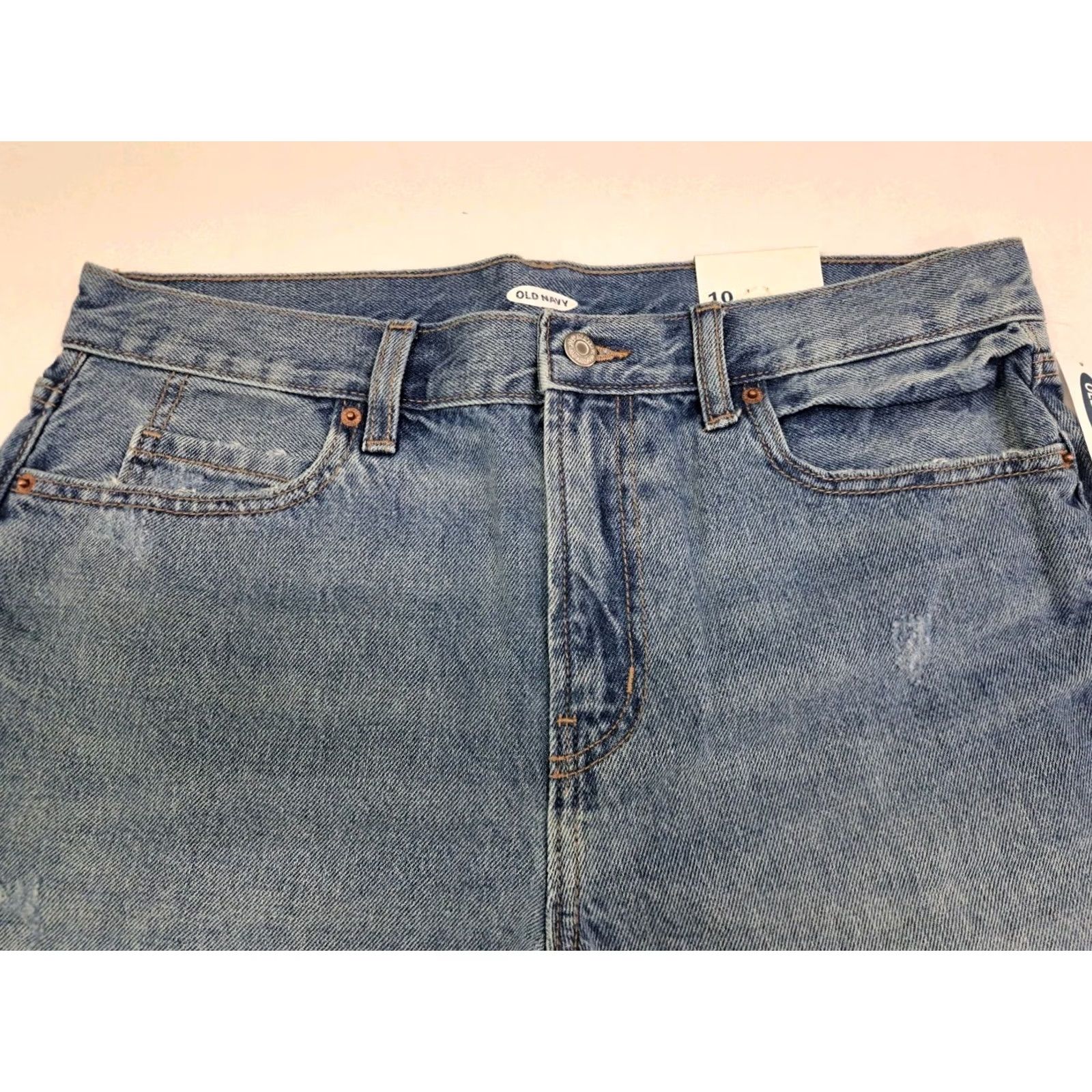 Old Navy NWT Old Navy Women’s Denim Shorts Frayed Hem High Rise 5 Pocket Button Closure Size 10/5" Blue Subtle Dark Wash Casual Summer Womens Size 32" / US 10 / IT 46 - 3 Thumbnail