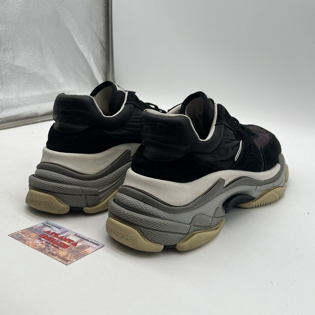 Balenciaga Balenciaga triple s sneaker Bordeaux Size US 12 / EU 45 - 5 Thumbnail