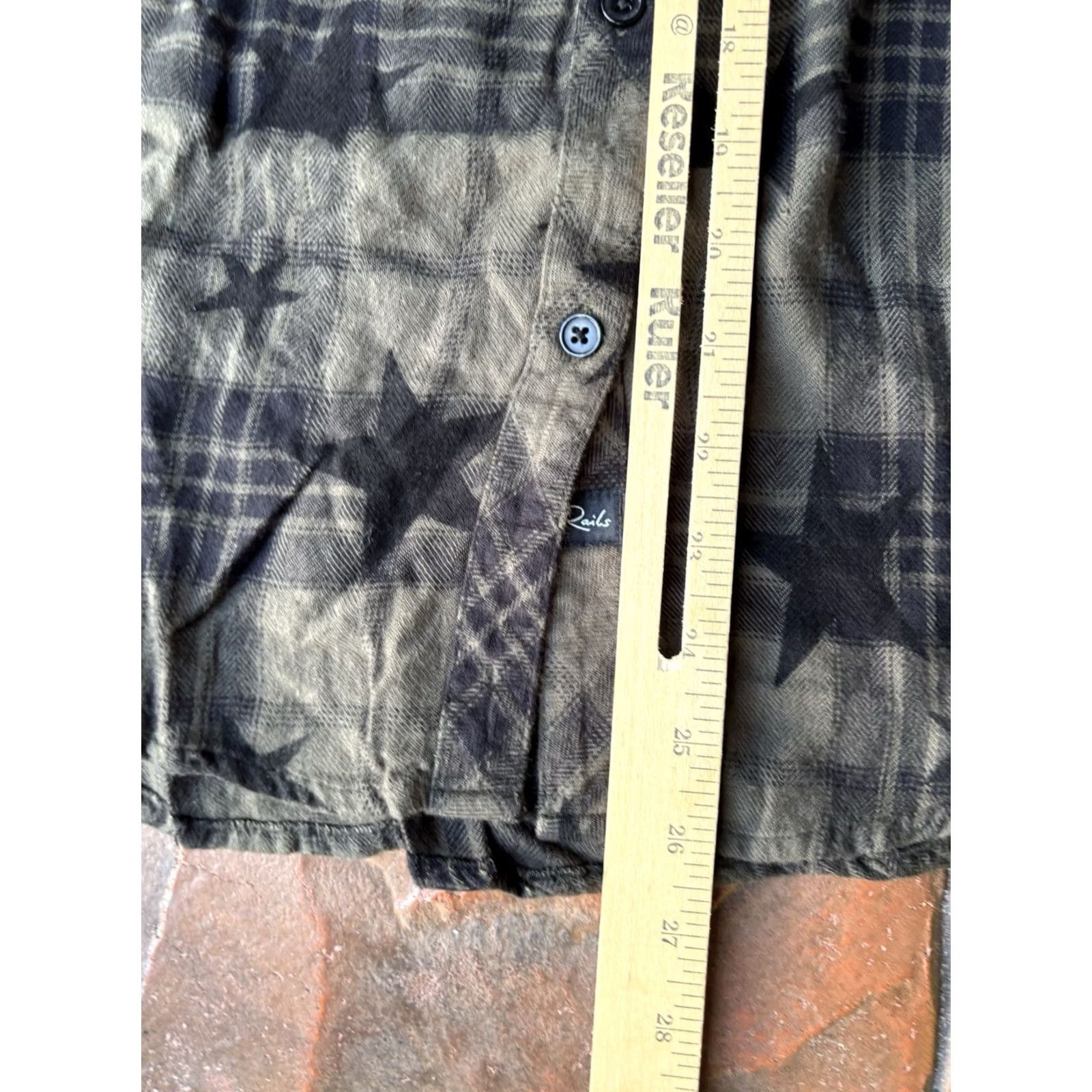 Rails Rails Hunter Button Long Sleeve Plaid Jet Stars Shirt XS Green Shirt Women Casual Button-Up Plaid Stars Pockets Size XS / US 0-2 / IT 36-38 - 7 Thumbnail