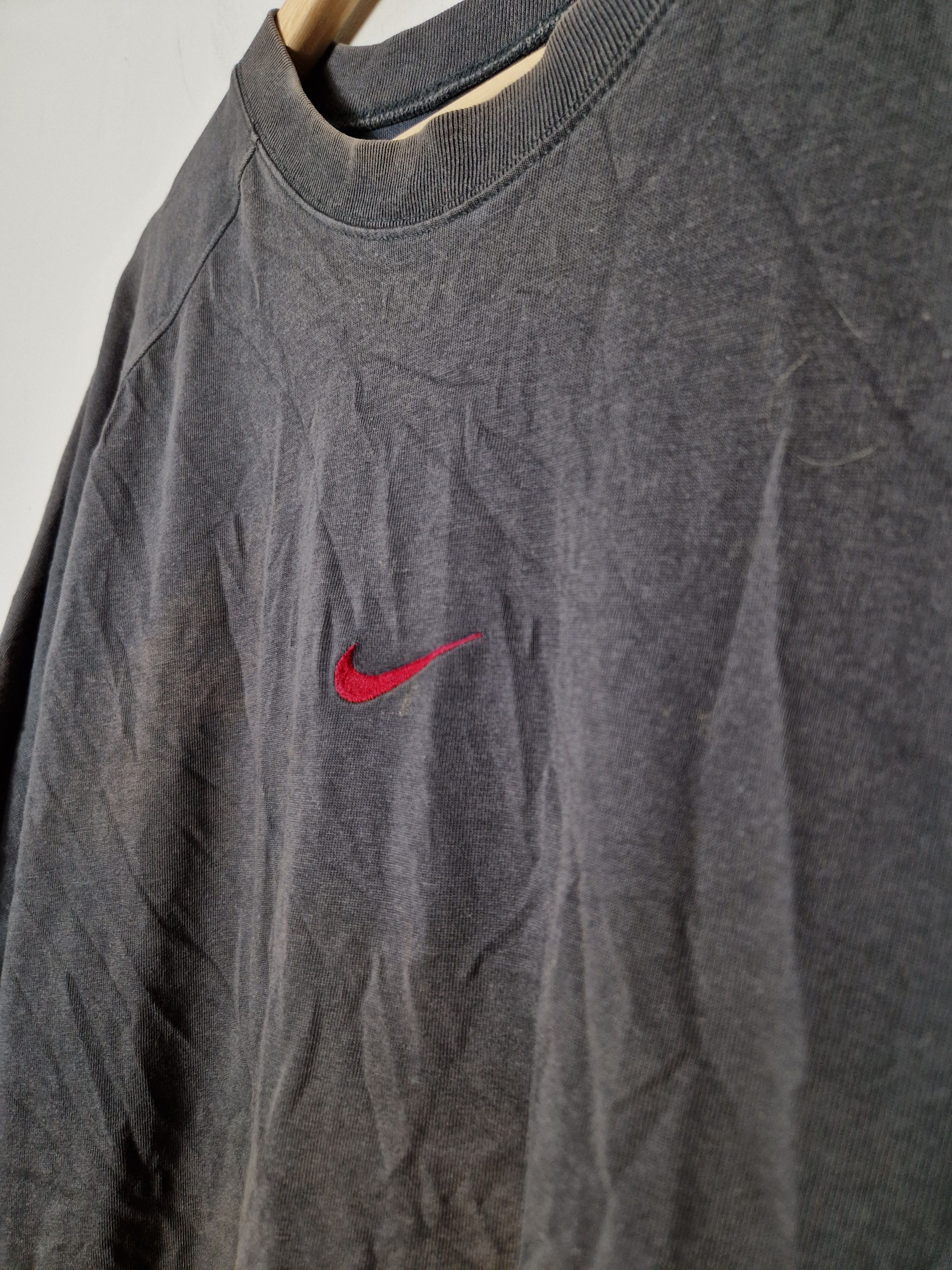 Nike × Vintage Nike vintage central swoosh tee 90s Size US L / EU 52-54 / 3 - 4 Thumbnail