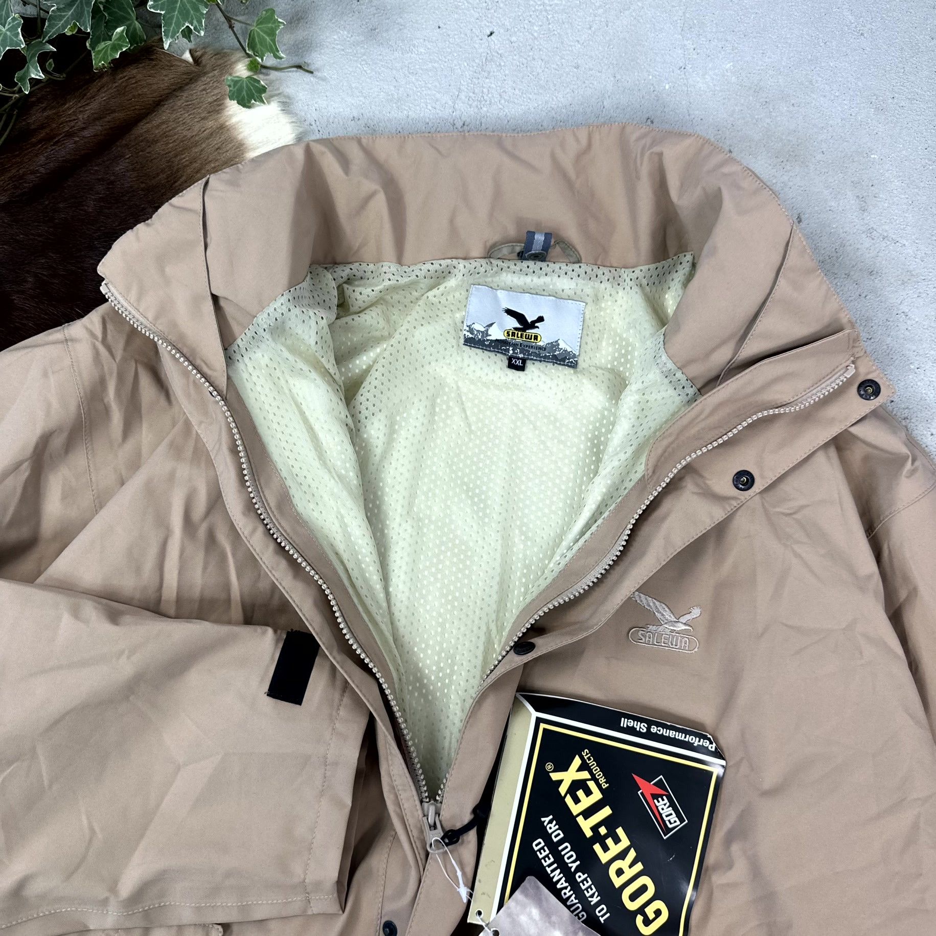 Goretex × SALEWA Salewa Gore-Tex BNWT 2XL jacket Size US XXL / EU 58 / 5 - 4 Thumbnail