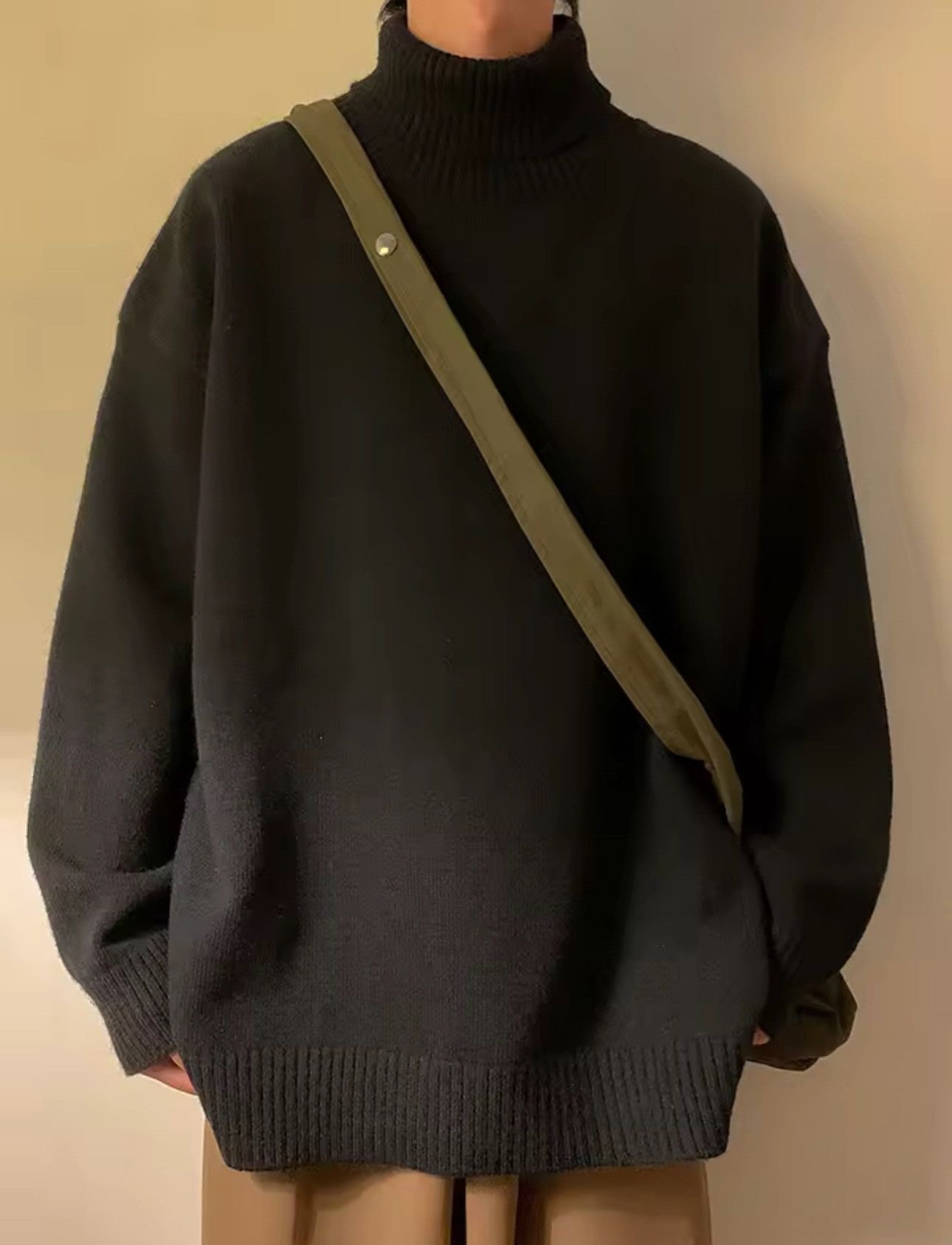 Other Casual Basic Turtleneck Black Knitted Sweater Size US L / EU 52-54 / 3 - 1 Thumbnail