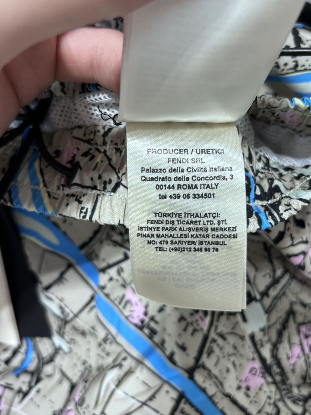 Fendi FENDI Abstract Map Print Bermuda Shorts Size US 34 / EU 50 - 10 Thumbnail